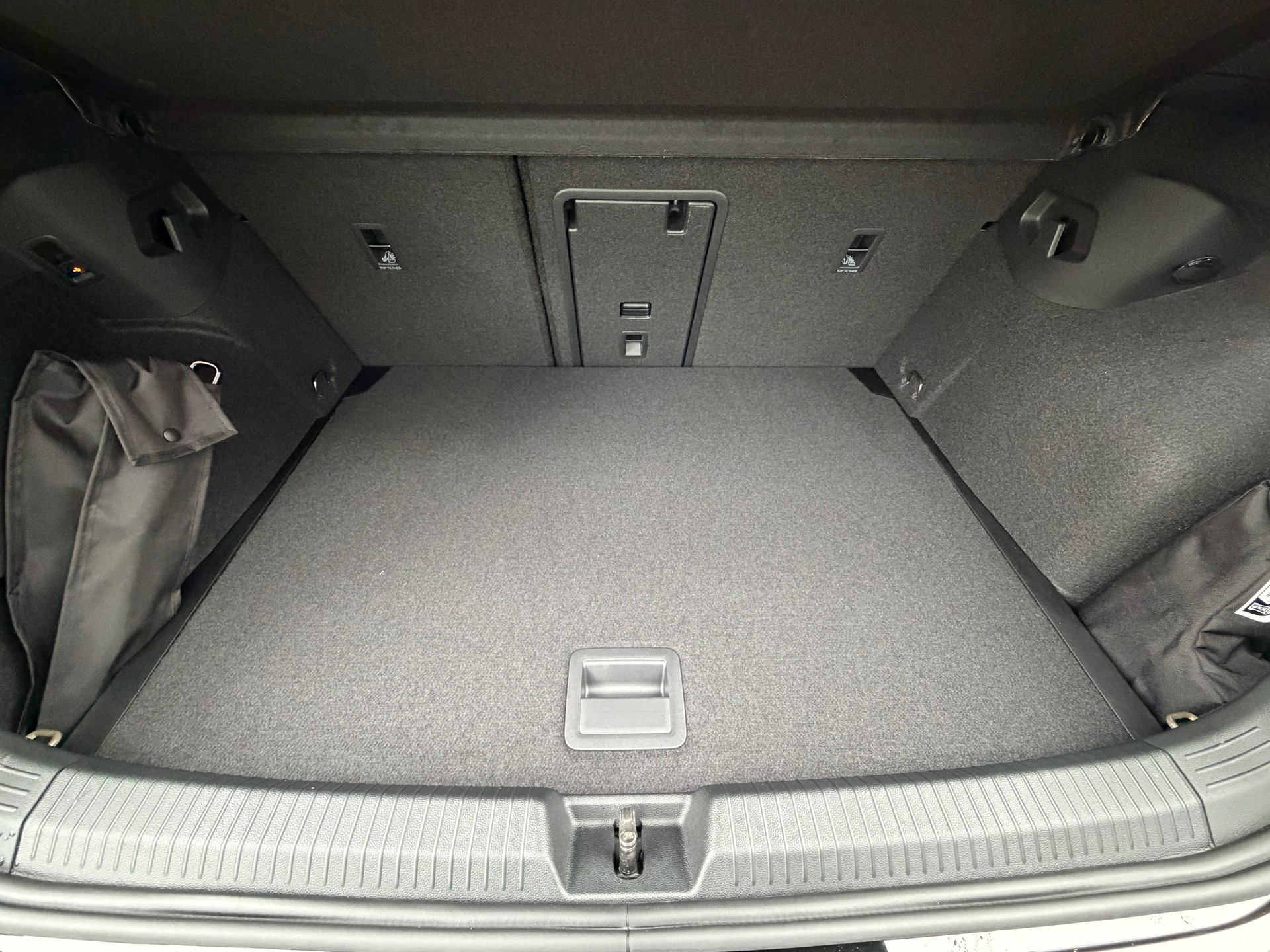 VW Golf 2.0 TSI R-Line DSG 4 Motion-image-26