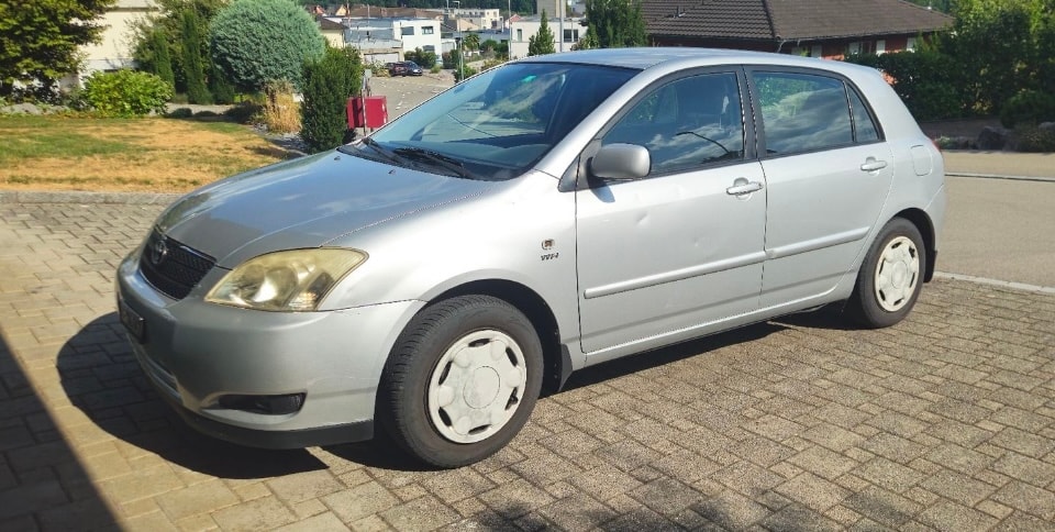 TOYOTA Corolla 1.6 Linea Sol-image-1