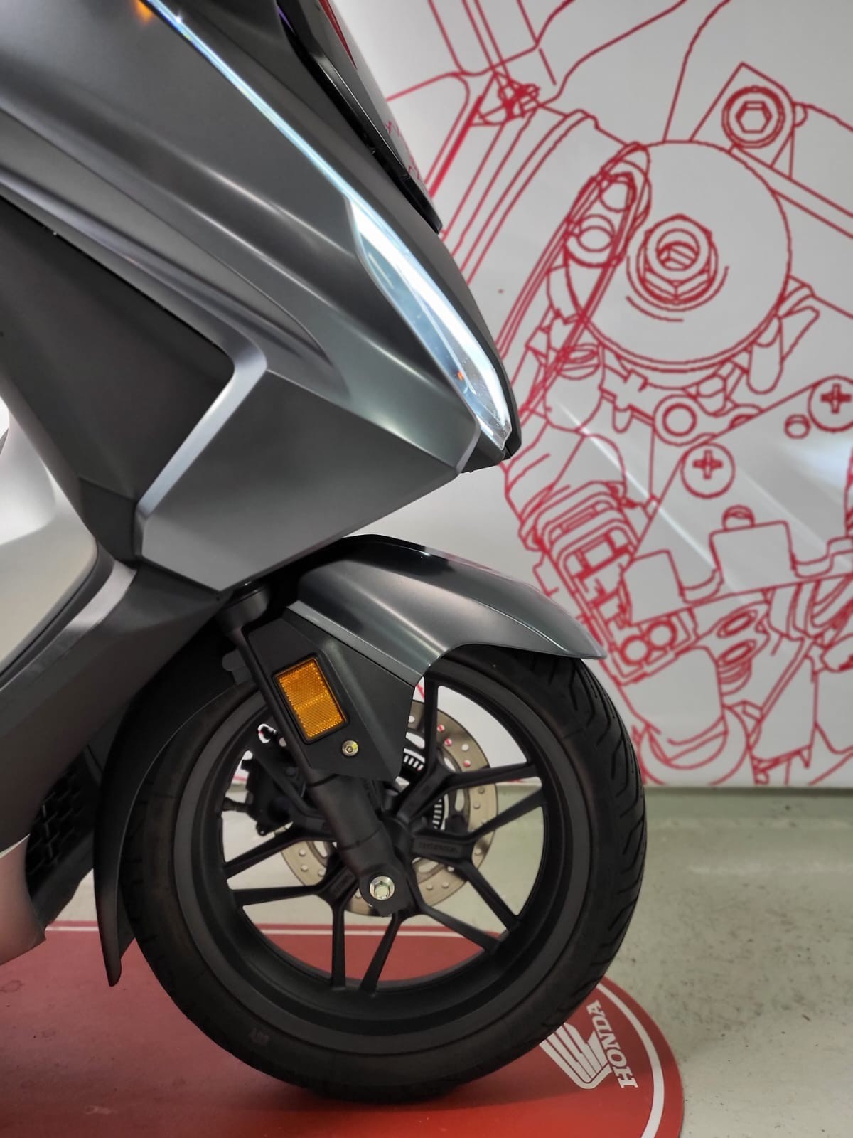HONDA NSS 350 Smart Top Box-image-1