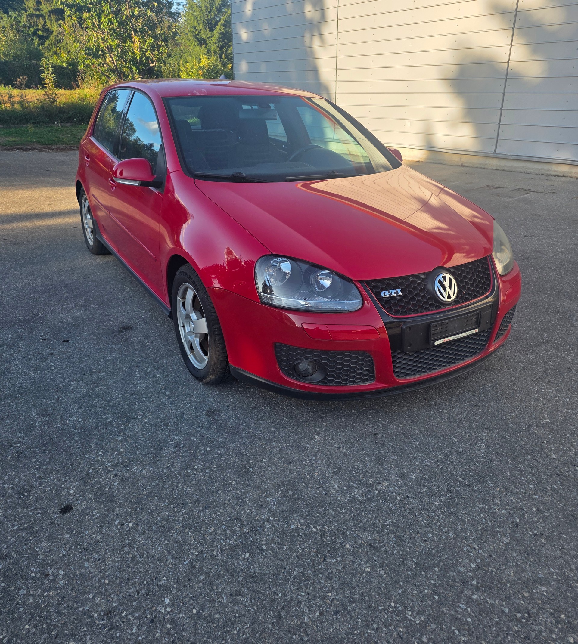VW Golf 2.0 TFSI GTI-image-3