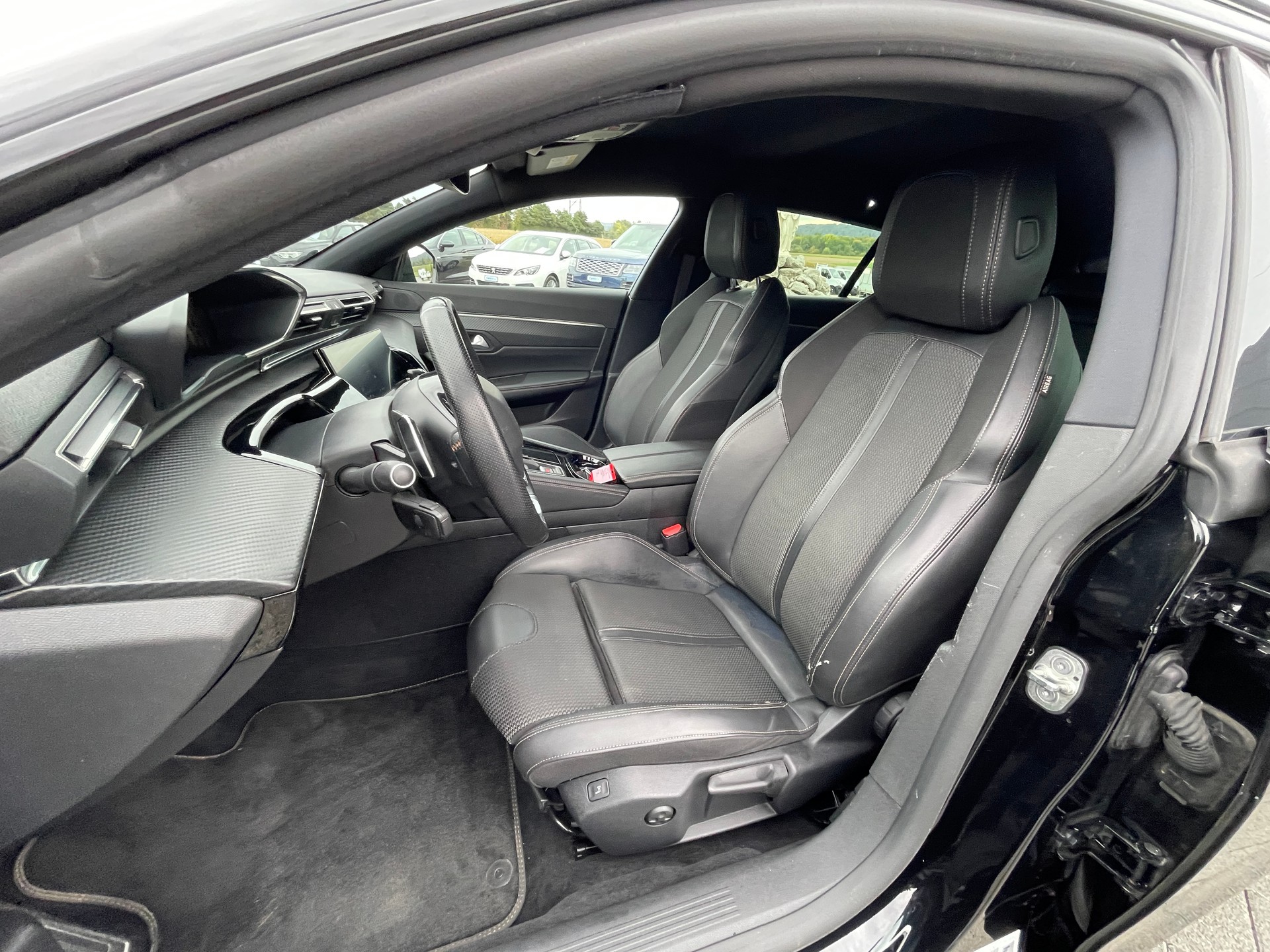 PEUGEOT 508 1.6 PureTech GT Line EAT8-image-11
