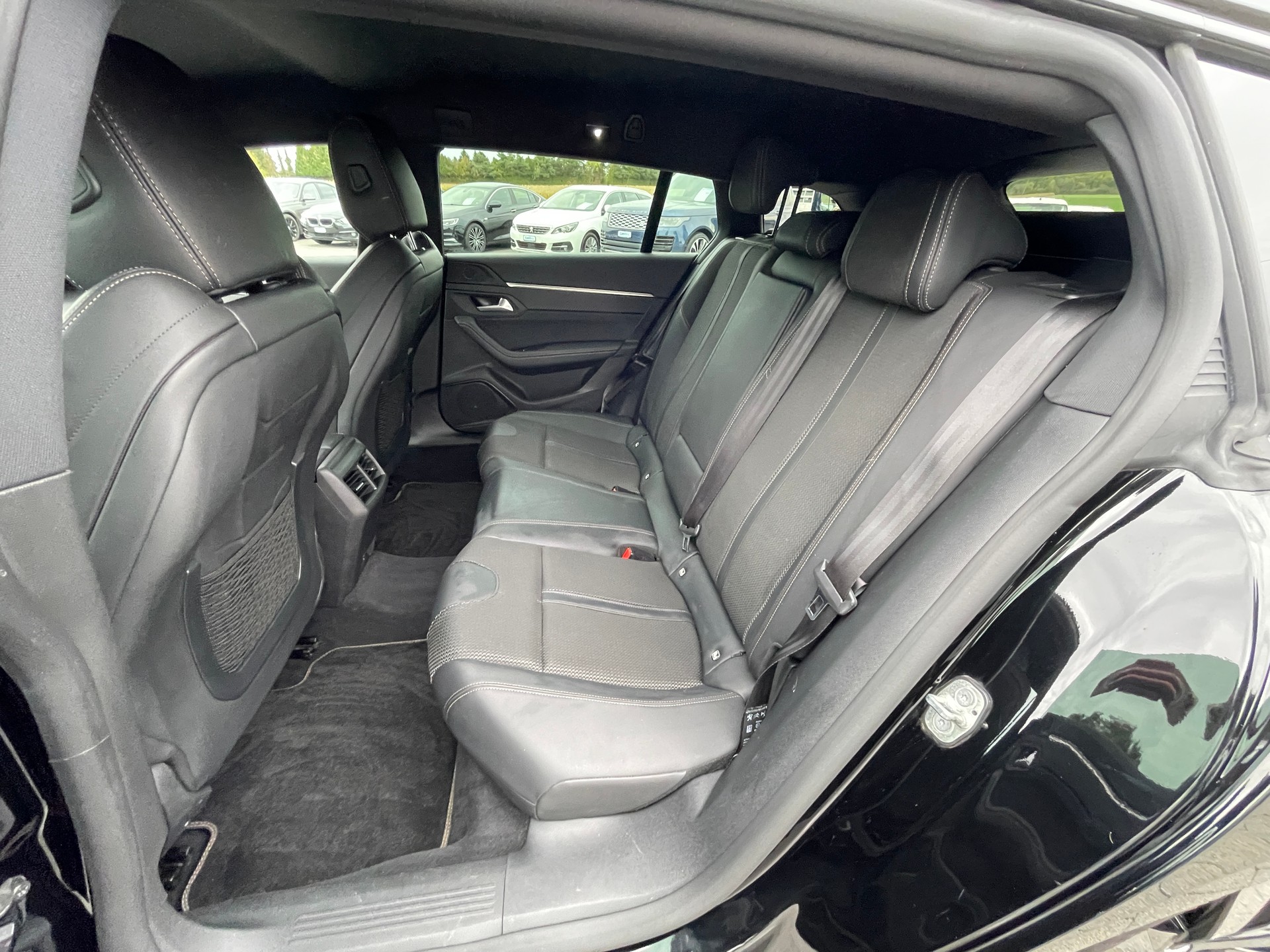 PEUGEOT 508 1.6 PureTech GT Line EAT8-image-12