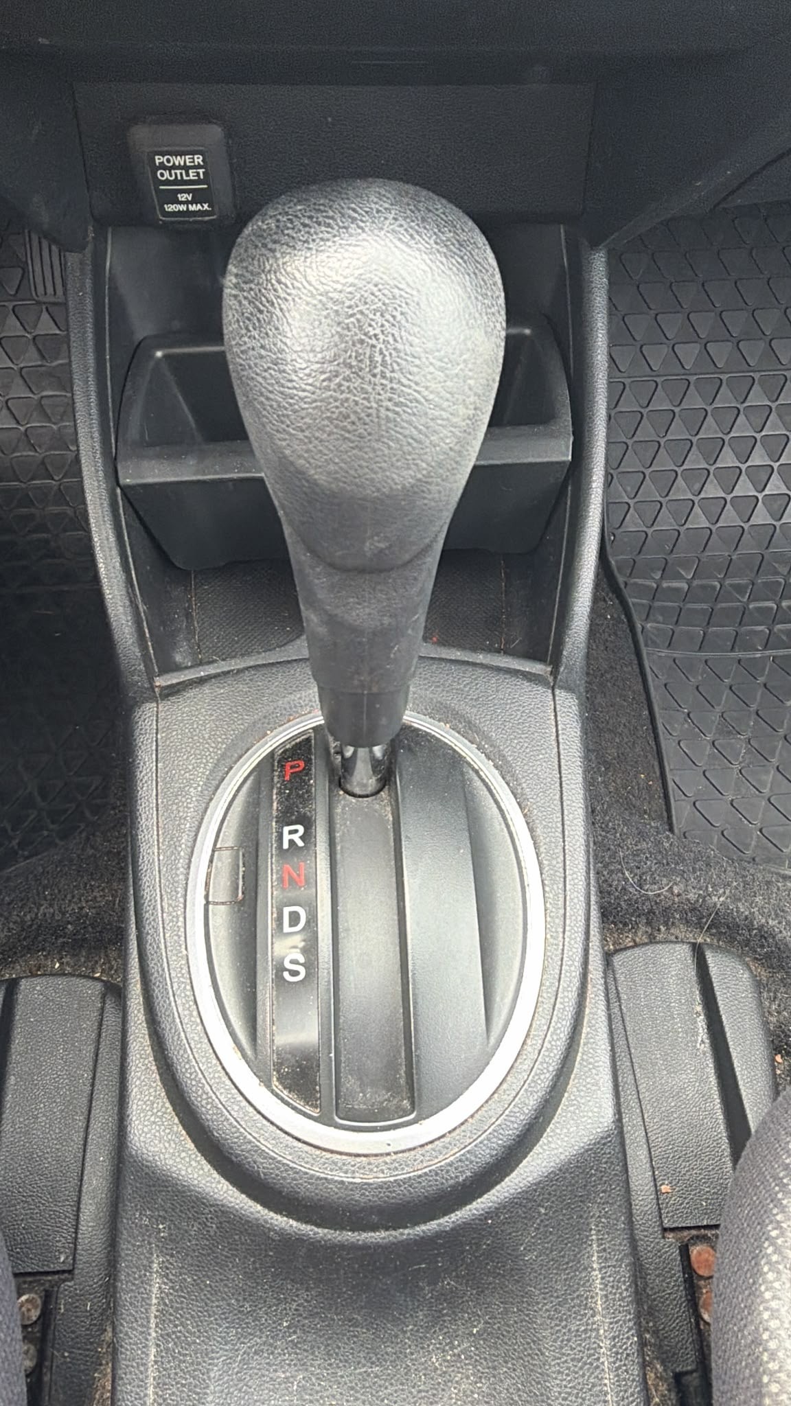 HONDA Jazz 1.3i Hybrid Comfort CVT - Automatique - Nouvelle Expertise : 30.09.2026 - Grand Service Fait à Jour - 104 g/km Rabais Taxe-image-17