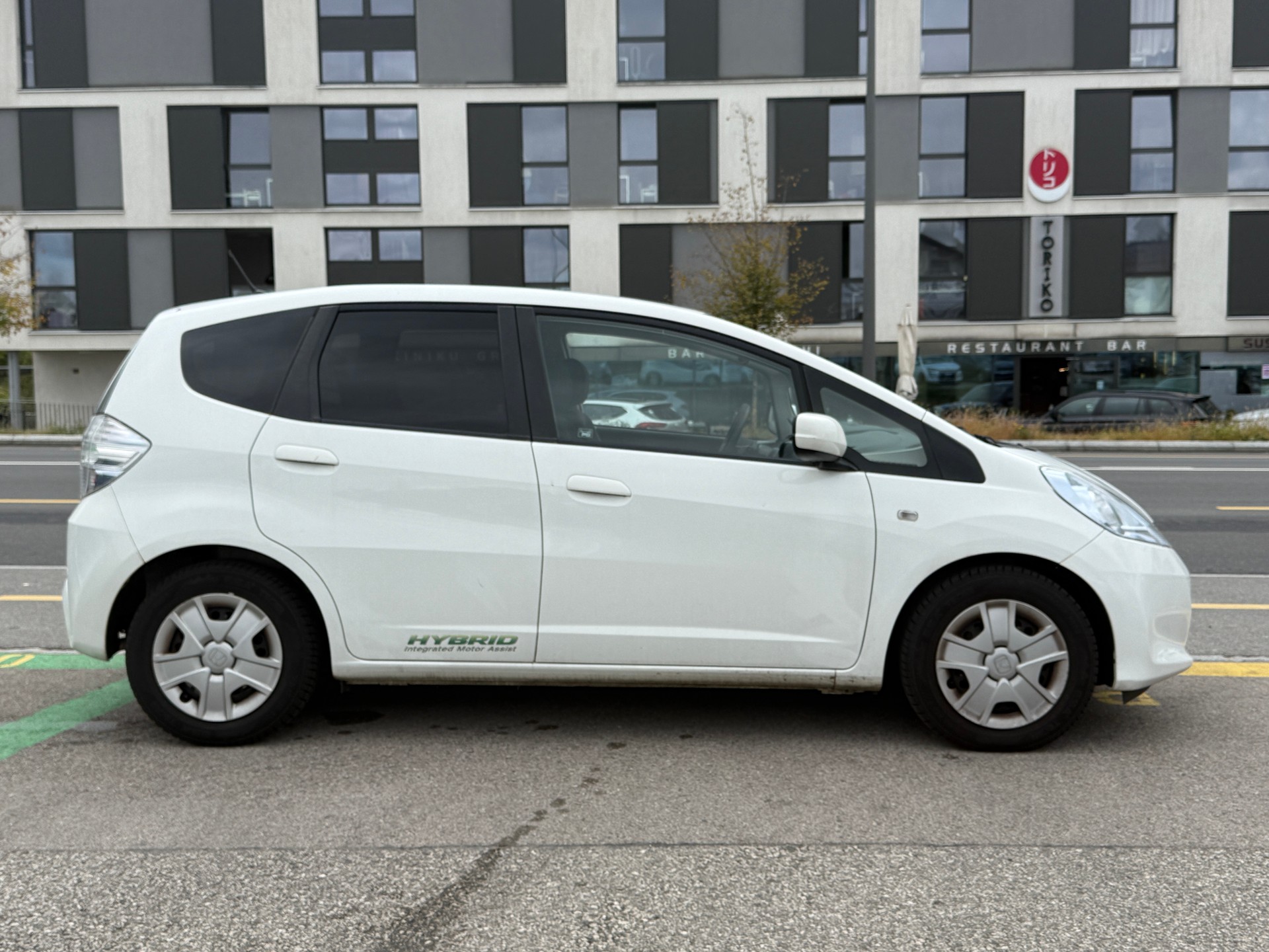 HONDA Jazz 1.3i Hybrid Comfort CVT - Automatique - Nouvelle Expertise : 22.10.2026 - Grand Service Fait à Jour - 104 g/km Rabais Taxe-image-8