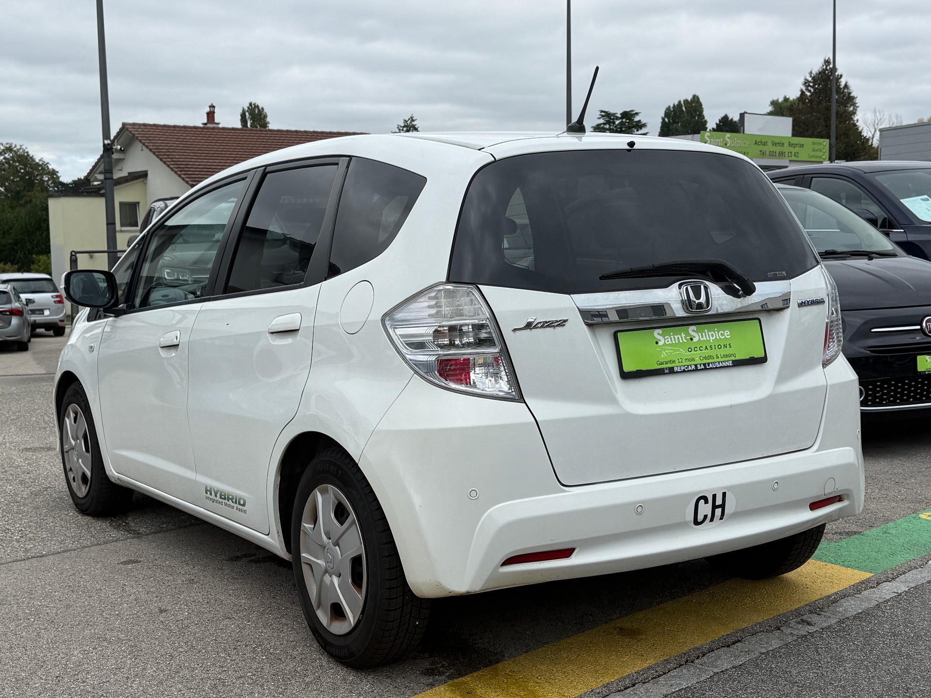 HONDA Jazz 1.3i Hybrid Comfort CVT - Automatique - Nouvelle Expertise : 22.10.2026 - Grand Service Fait à Jour - 104 g/km Rabais Taxe-image-11