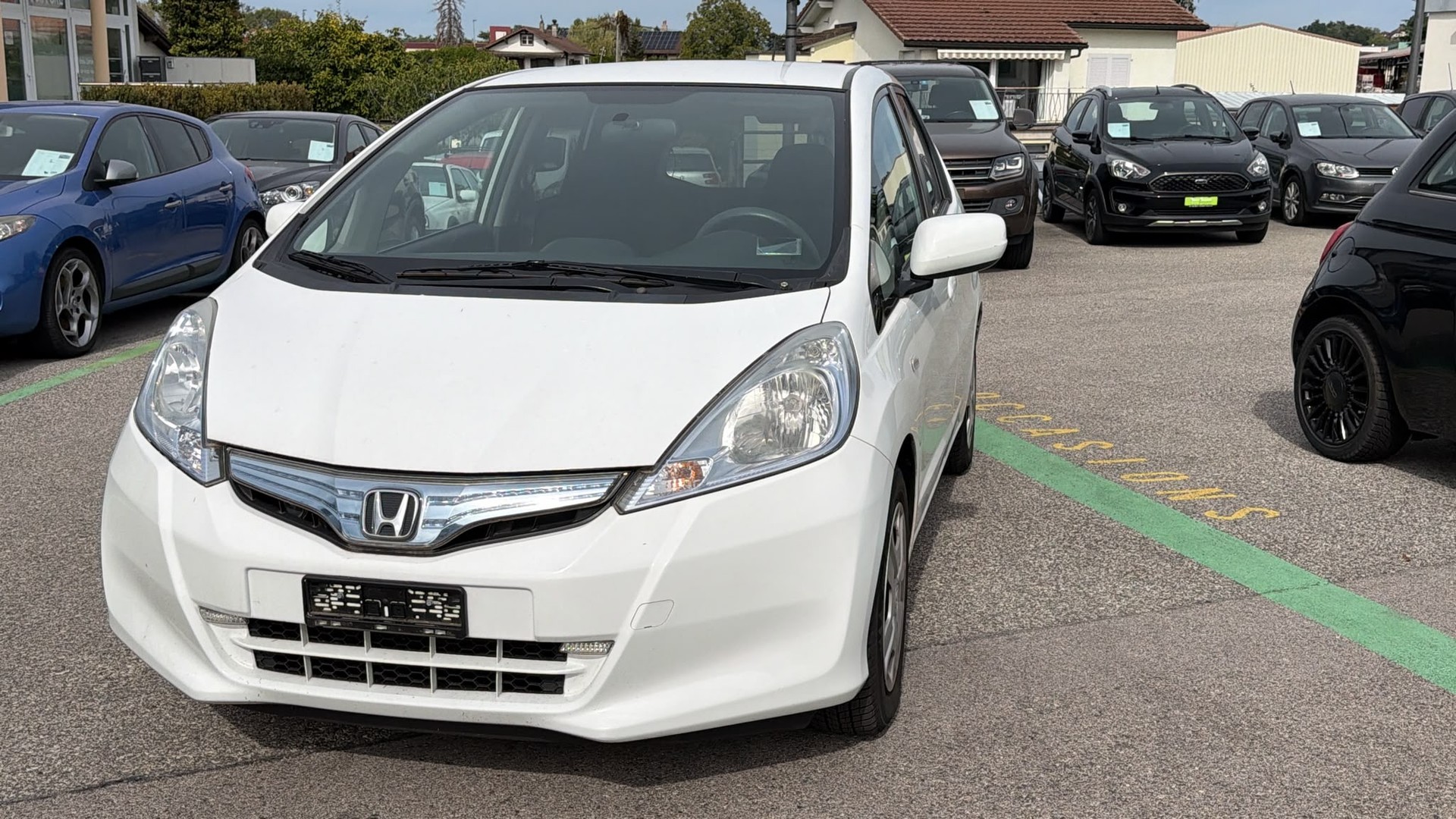 HONDA Jazz 1.3i Hybrid Comfort CVT - Automatique - Nouvelle Expertise : 30.09.2026 - Grand Service Fait à Jour - 104 g/km Rabais Taxe-showroom-element-1