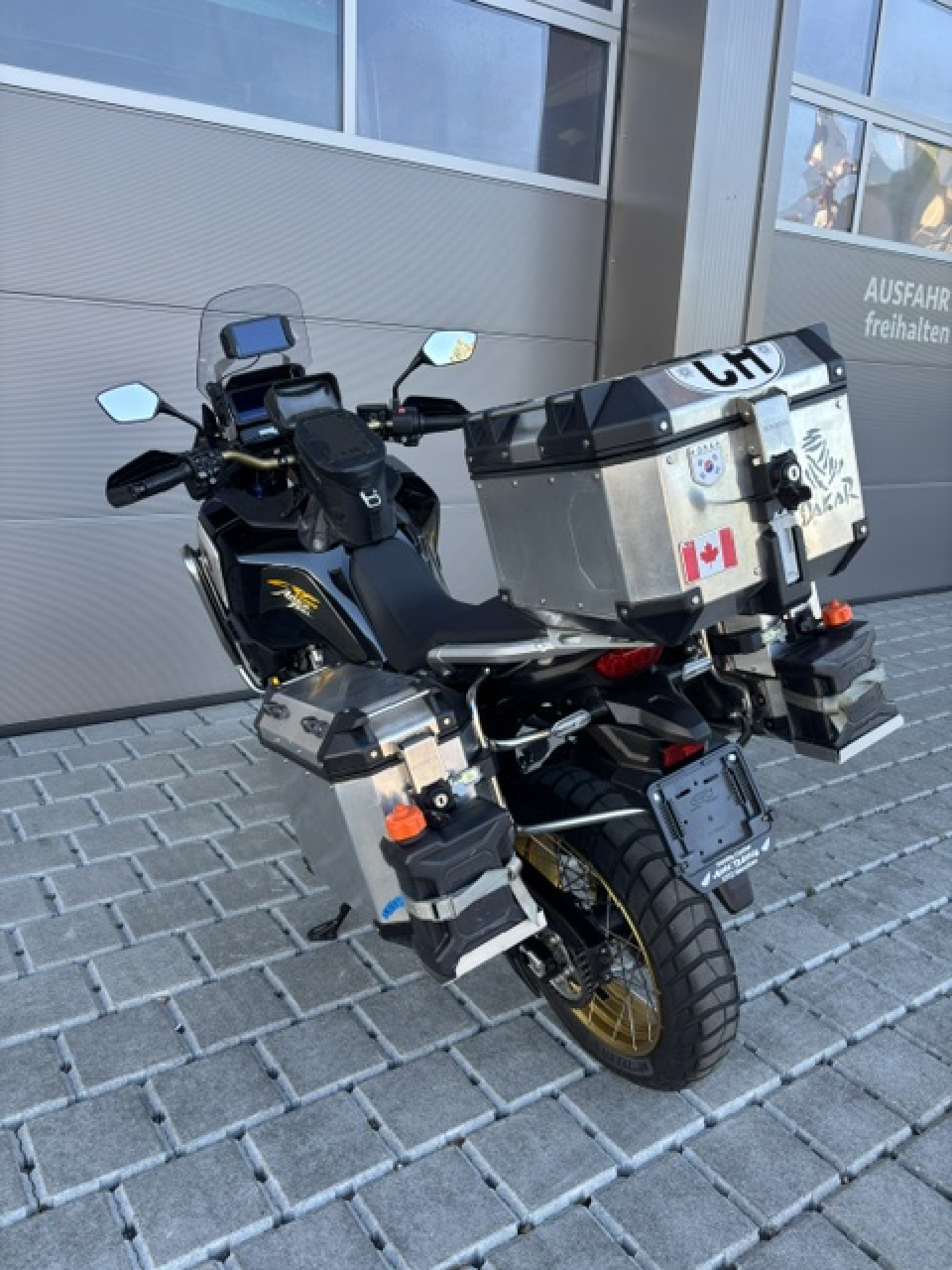 HONDA CRF 1100 L Africa Twin Adventure Sports-image-3