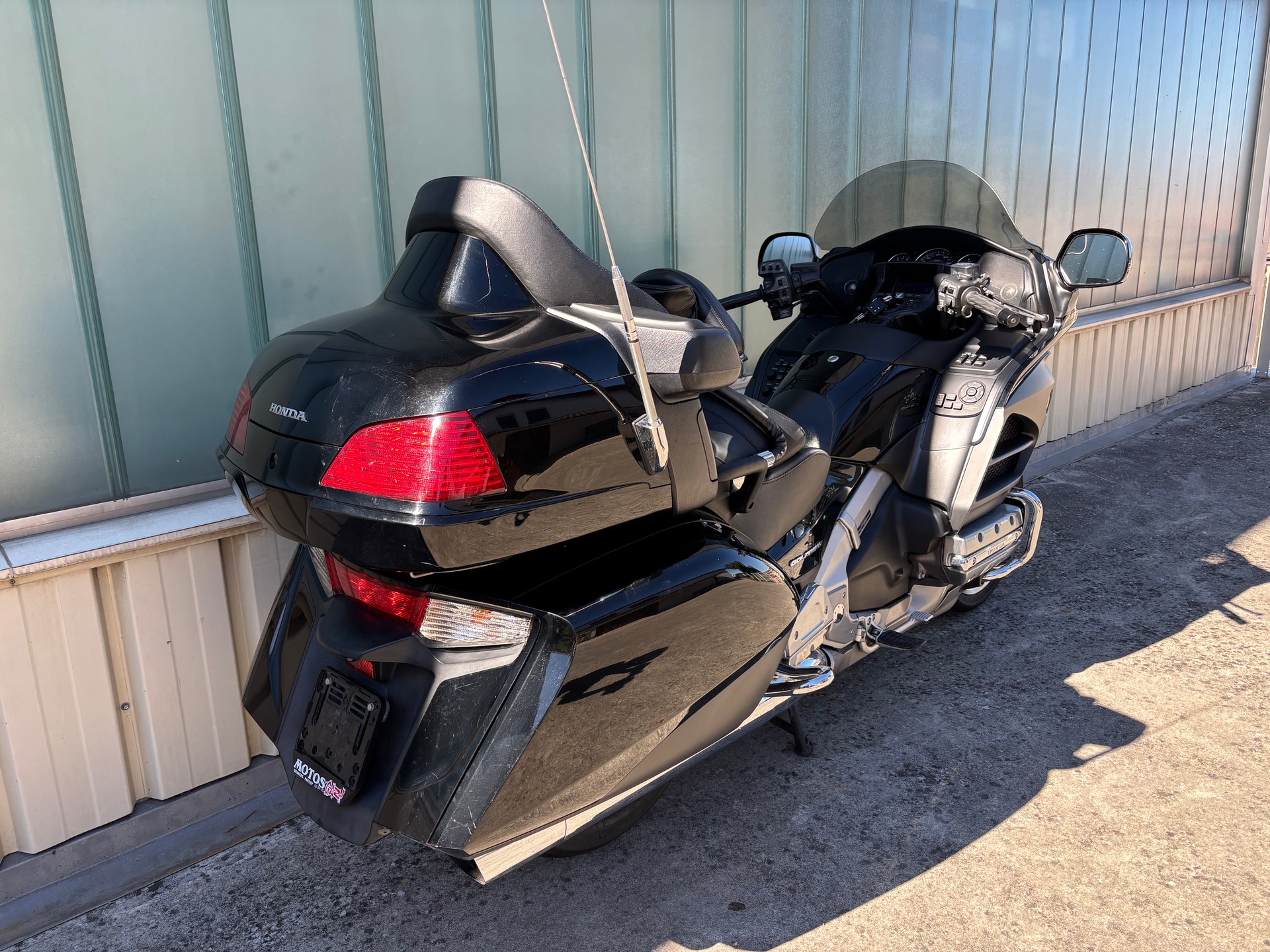 HONDA GL 1800 A Goldwing Luxury Edition-image-4