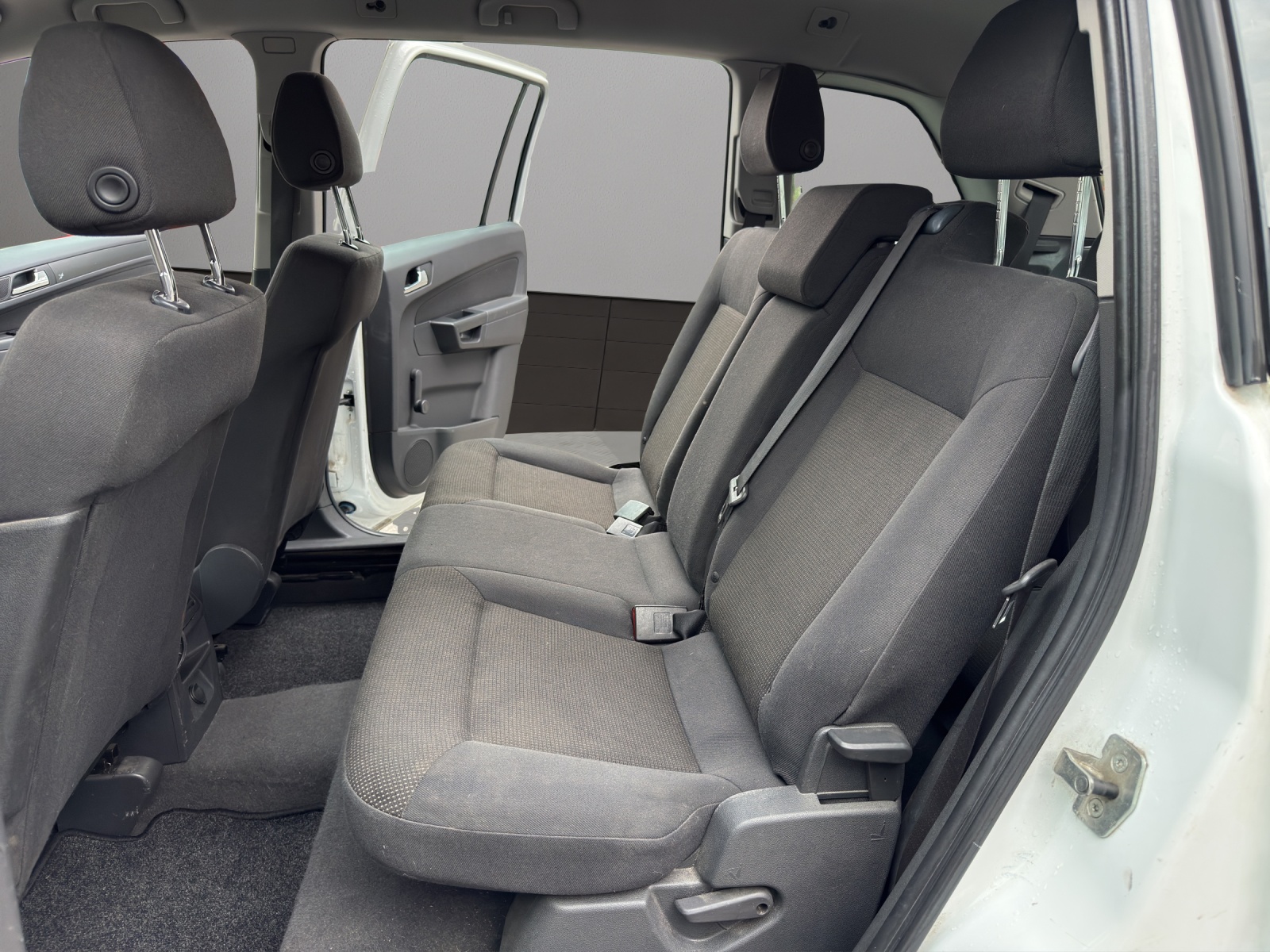 OPEL Zafira 1.8i 16V Enjoy-image-12