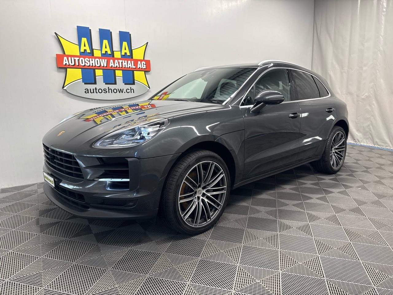 PORSCHE Macan S PDK