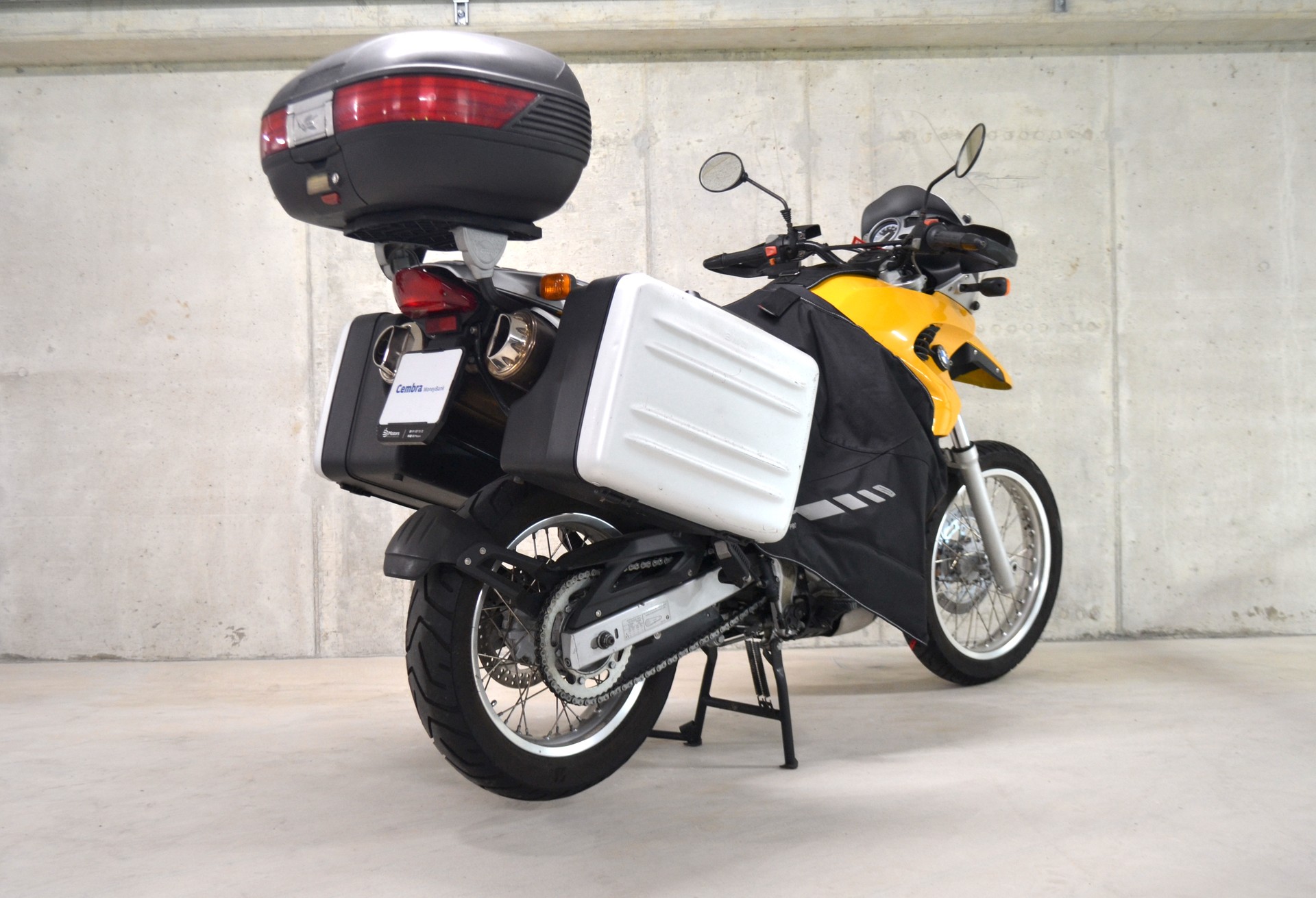 BMW F 650 GS-showroom-element-3