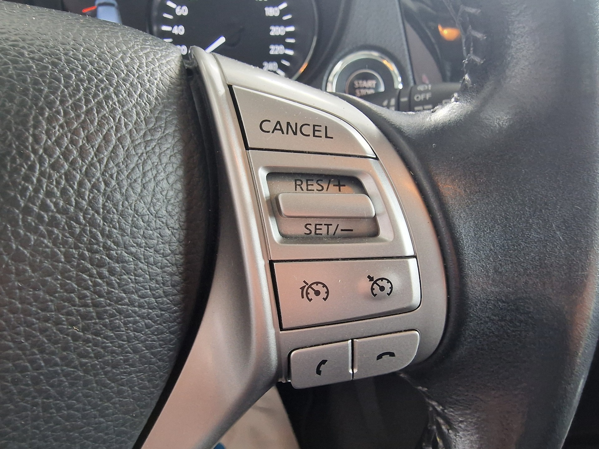 NISSAN Qashqai 1.6 DIG-T tekna 8xBereift 12Mt Gara-image-12