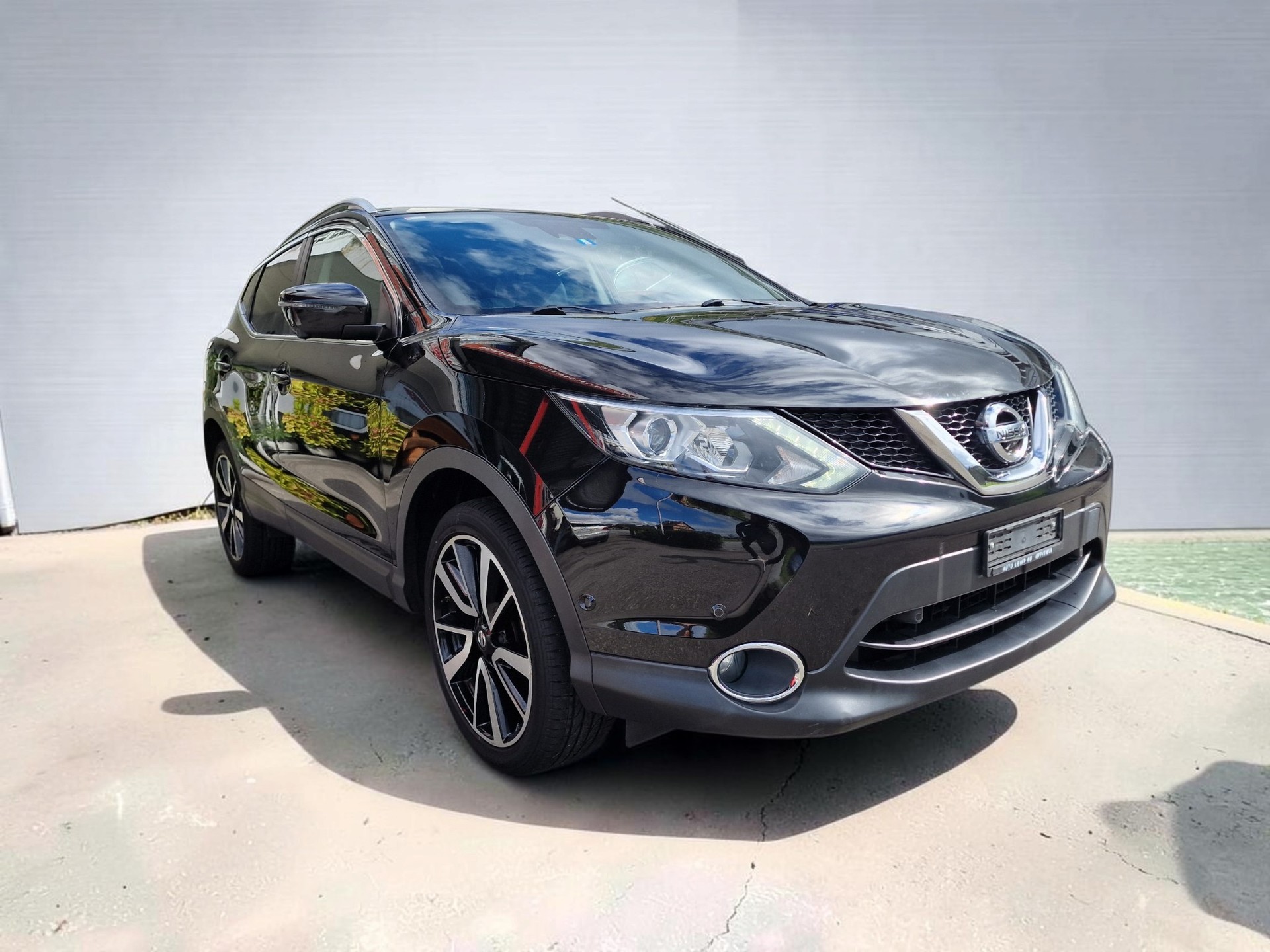 NISSAN Qashqai 1.6 DIG-T tekna 8xBereift 12Mt Gara-showroom-element-1