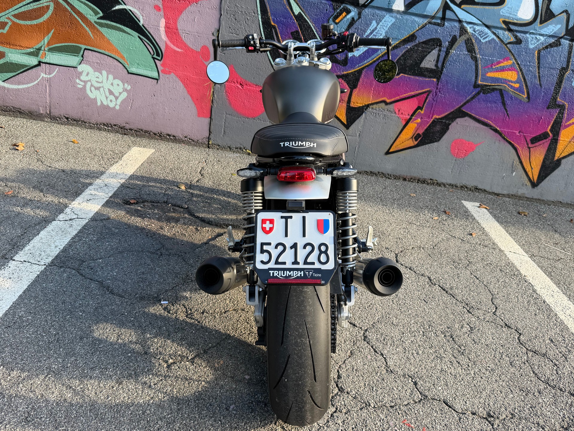 TRIUMPH Speed Twin 1200-image-4