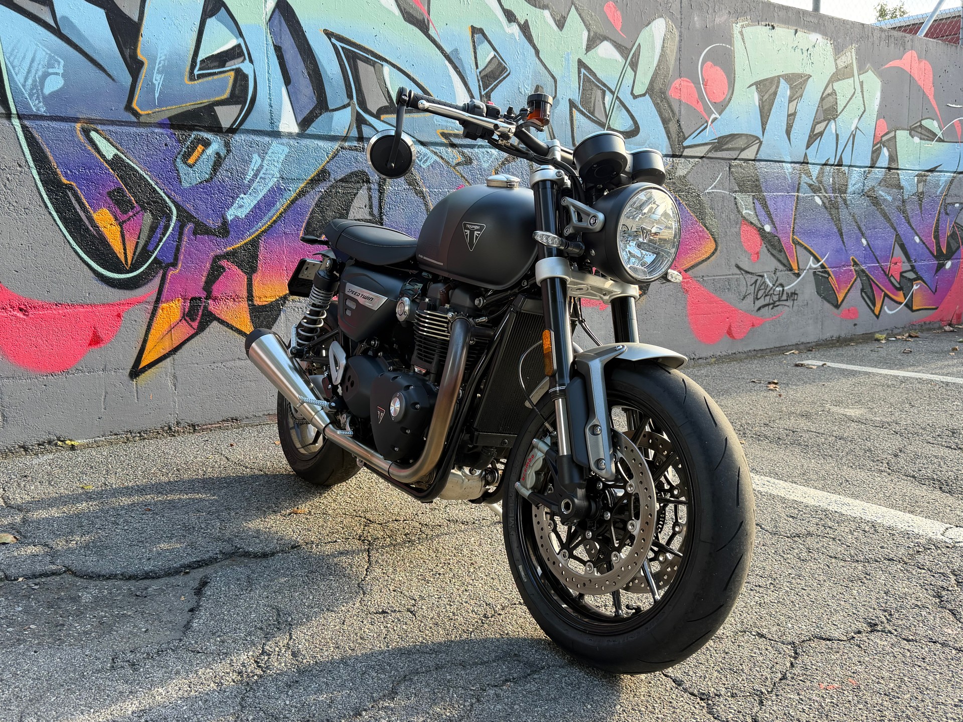 TRIUMPH Speed Twin 1200-image-2