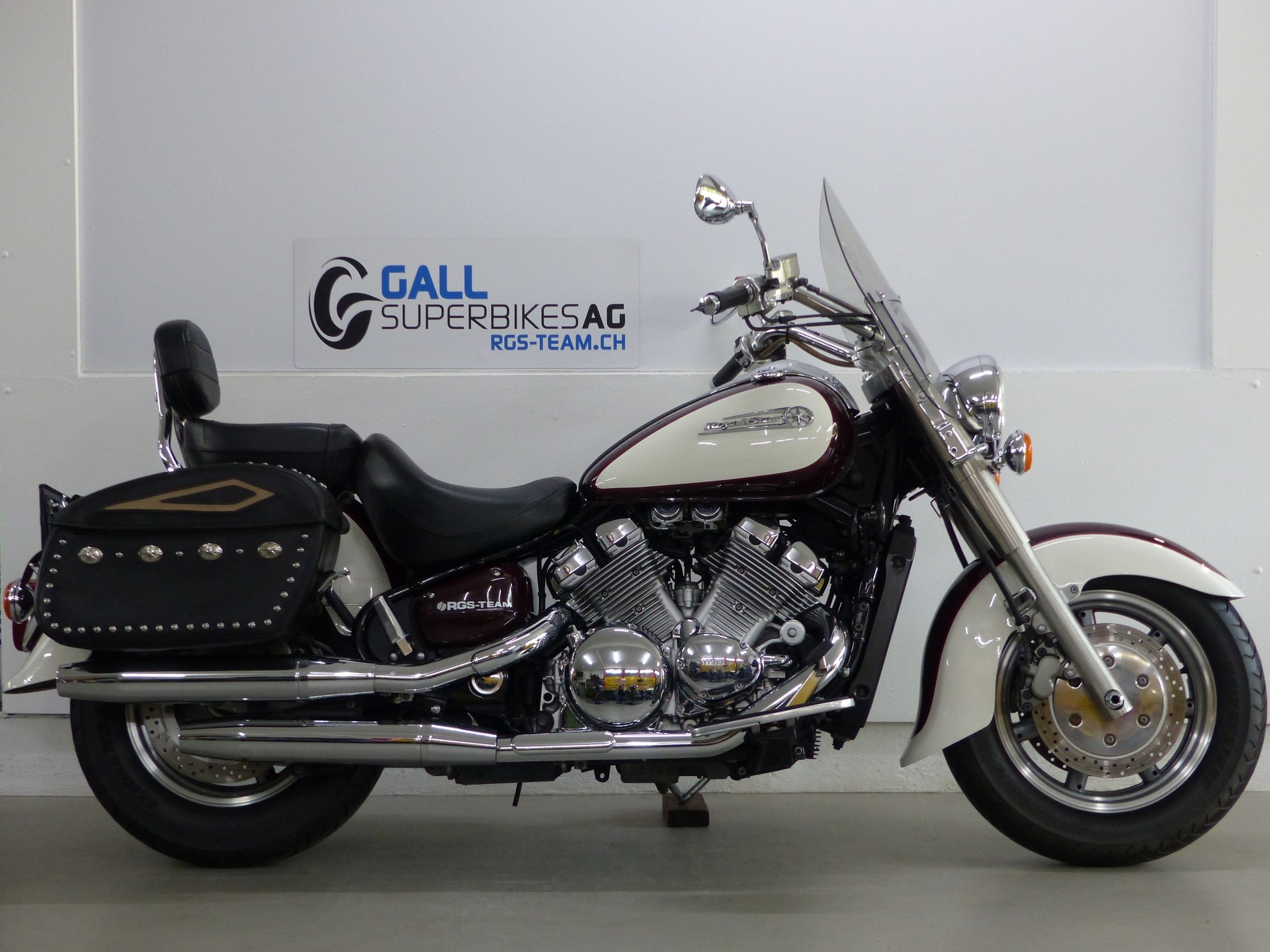 YAMAHA XVZ 1300 A Royal Star