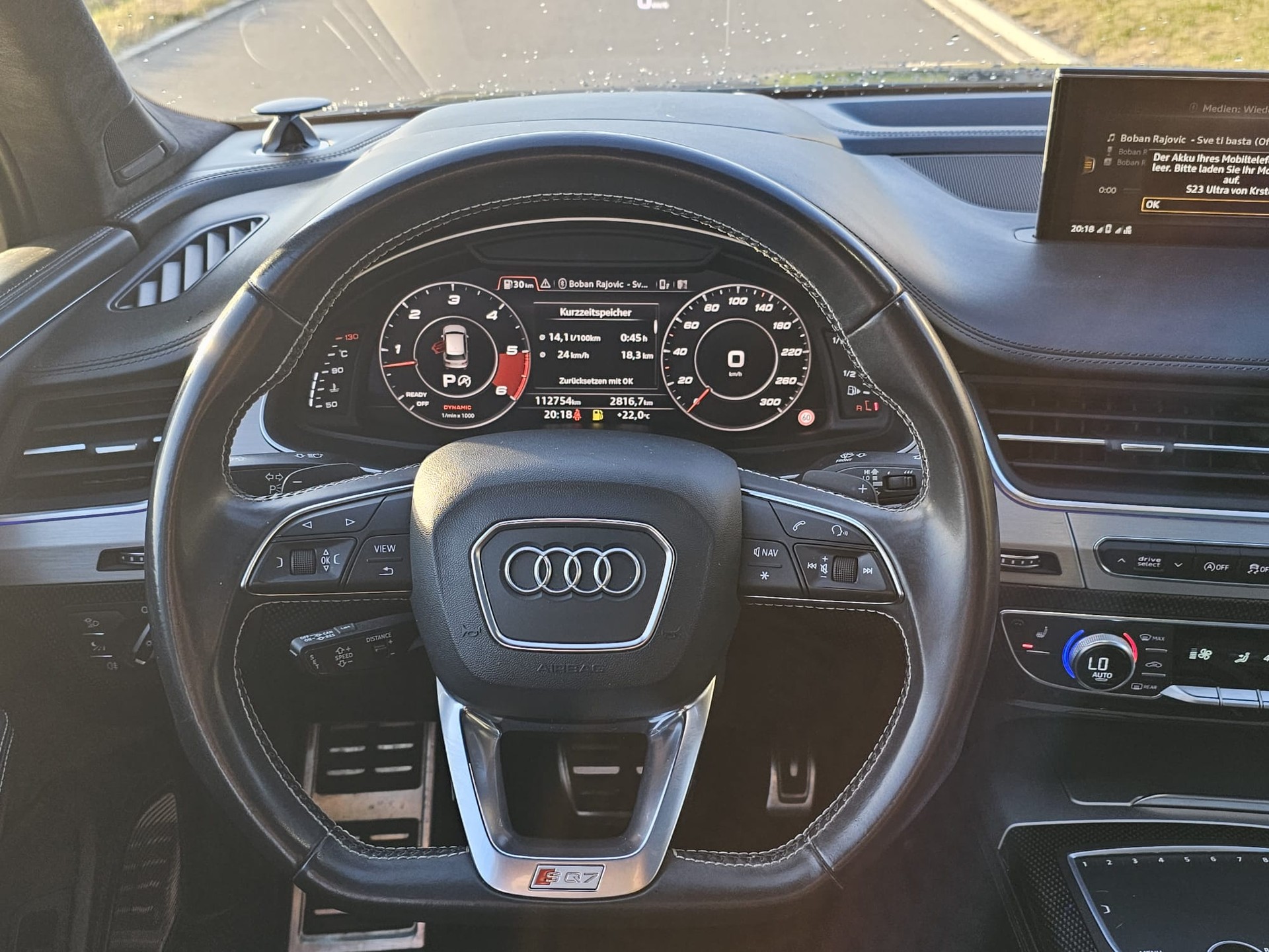 AUDI SQ7 4.0 TDI quattro tiptronic-image-11