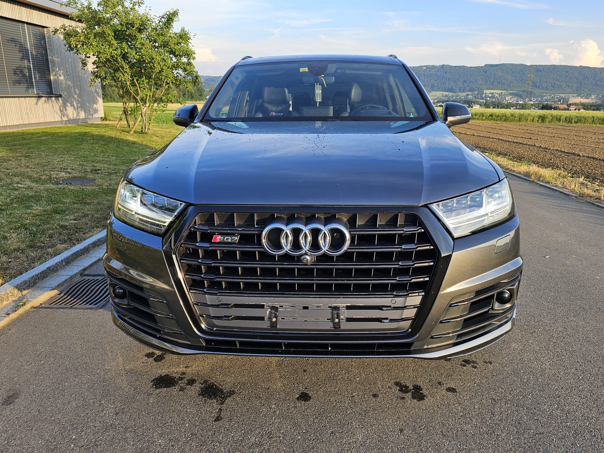 AUDI SQ7 4.0 TDI quattro tiptronic-image-6