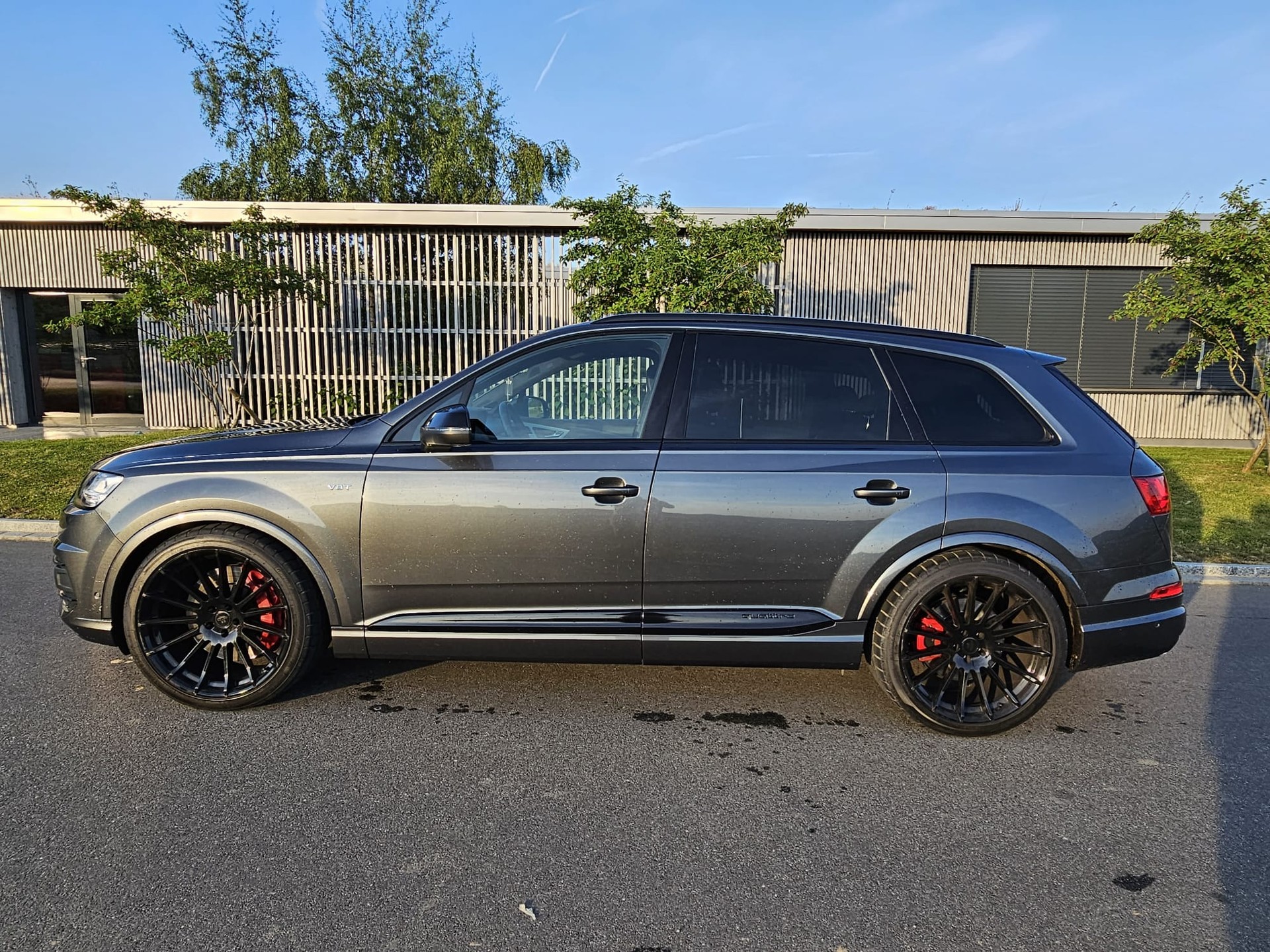 AUDI SQ7 4.0 TDI quattro tiptronic-image-1