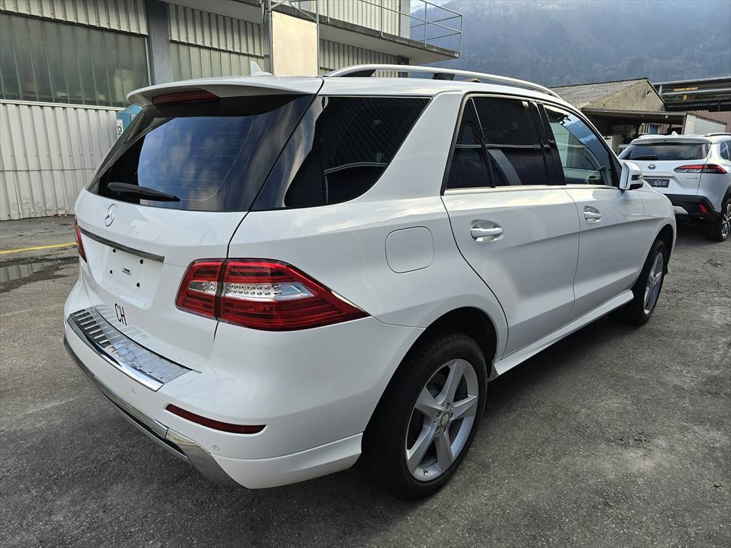 MERCEDES-BENZ ML 500 Executive 4Matic 7G-Tronic-image-4