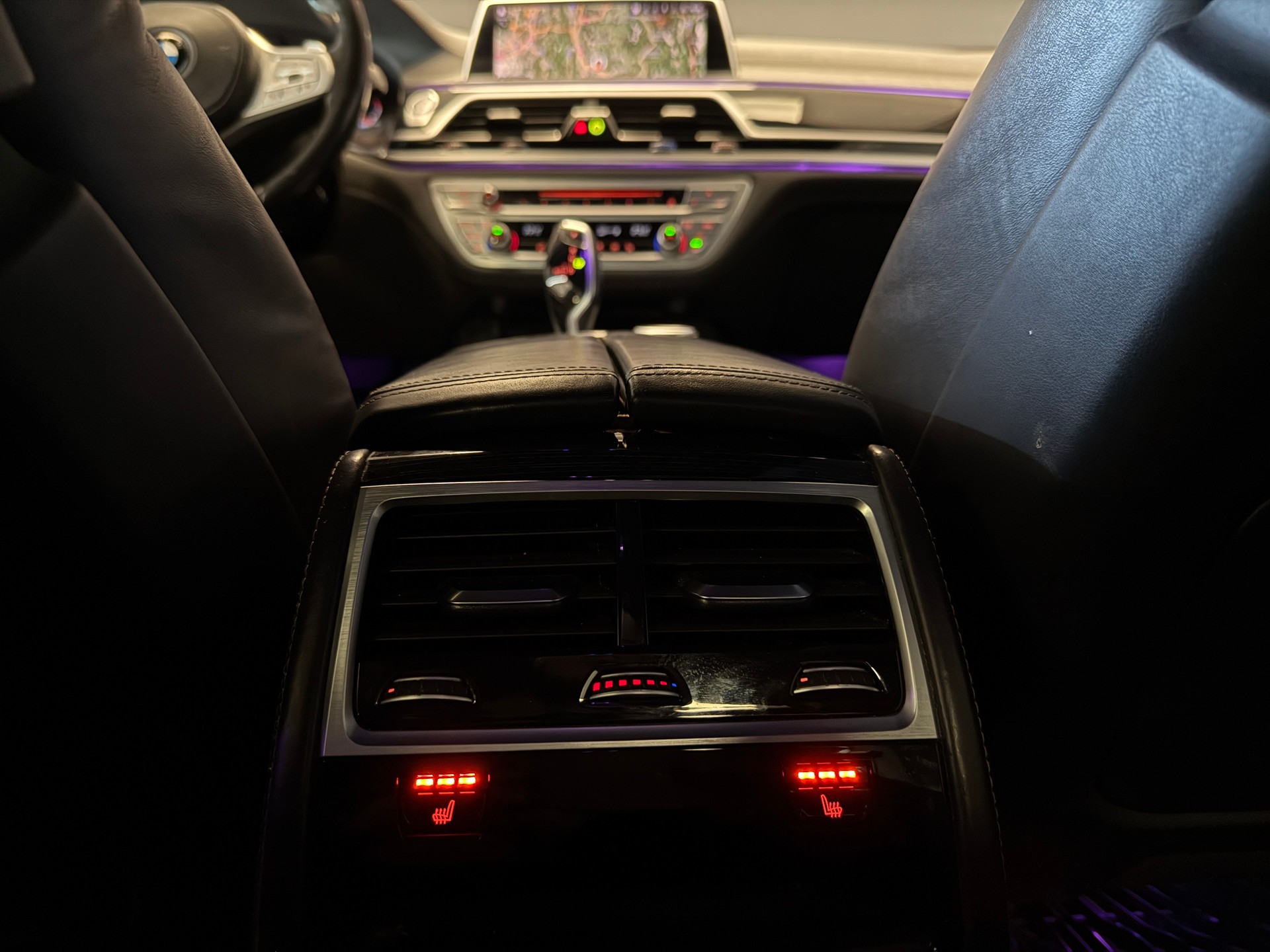 BMW 730d xDrive M SPORT Steptronic-image-7