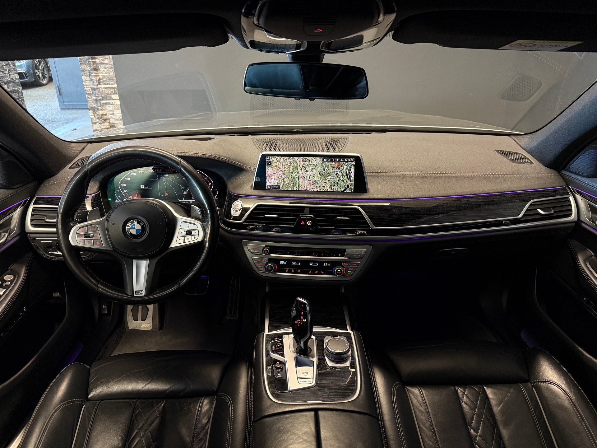 BMW 730d xDrive M SPORT Steptronic-image-6