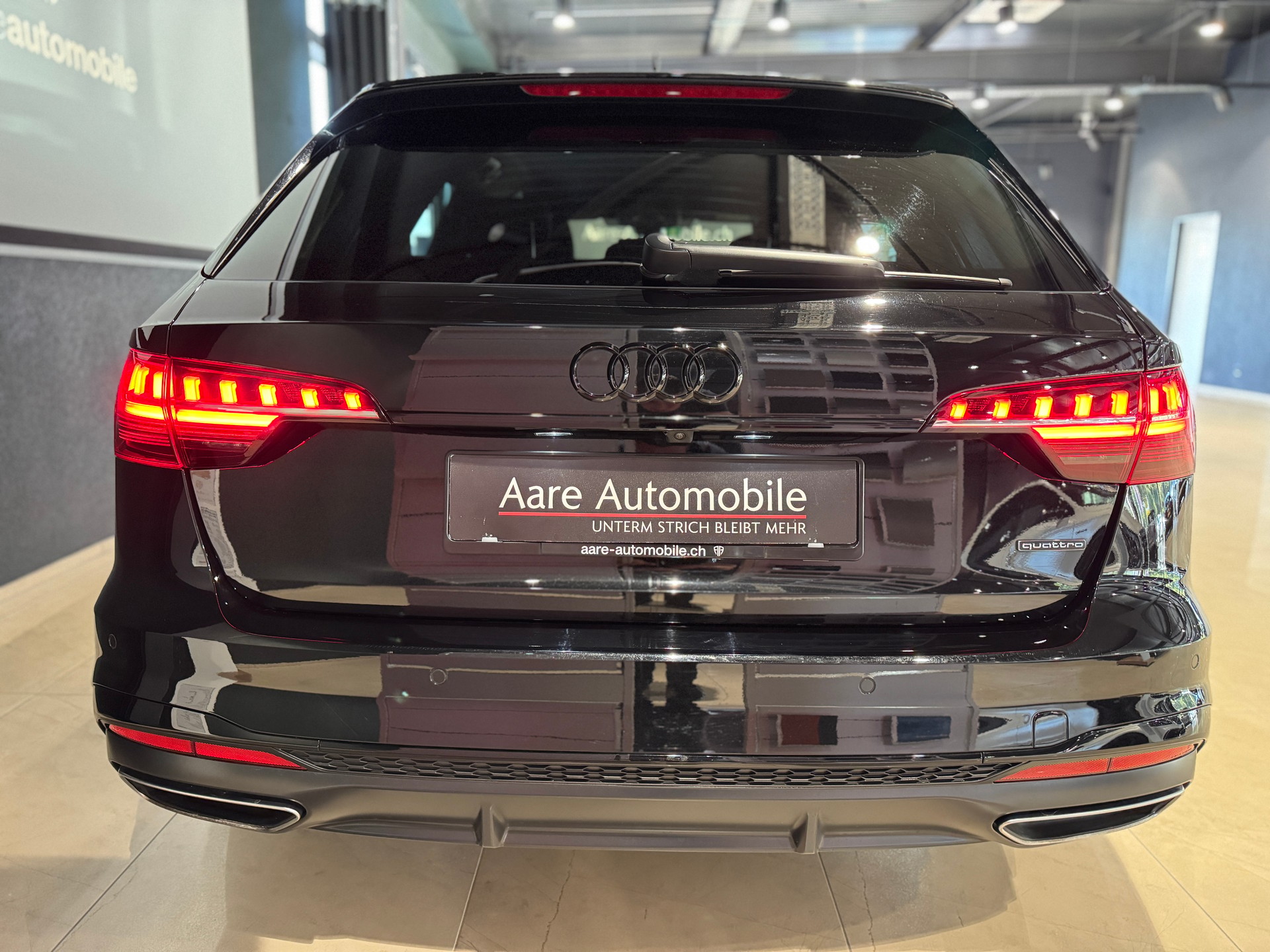 AUDI A4 Avant 40 TDI S line Attraction quattro S-tronic-image-6