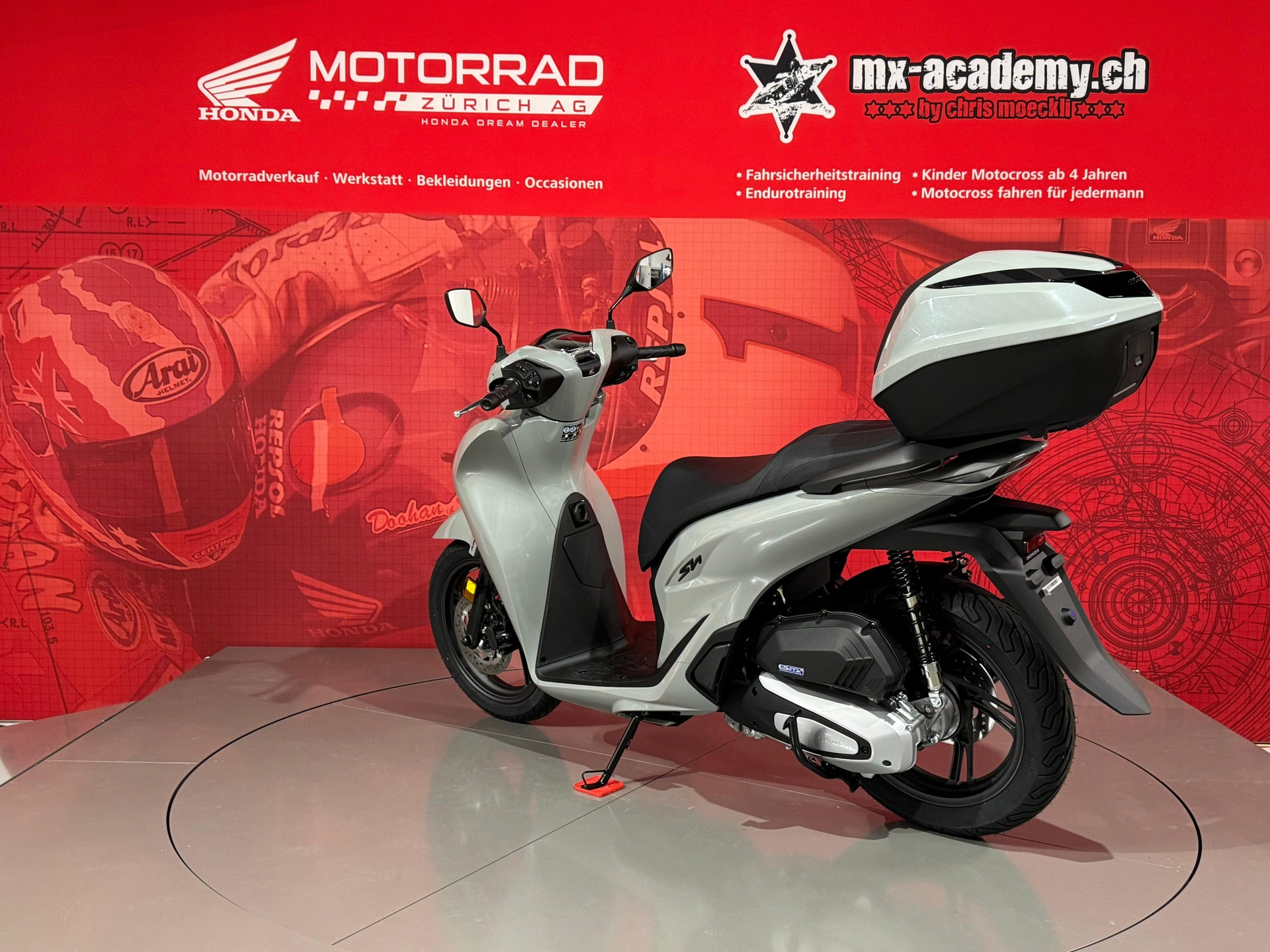 HONDA SH 125 *Neufahrzeug* *Falcon Grey*-image-5