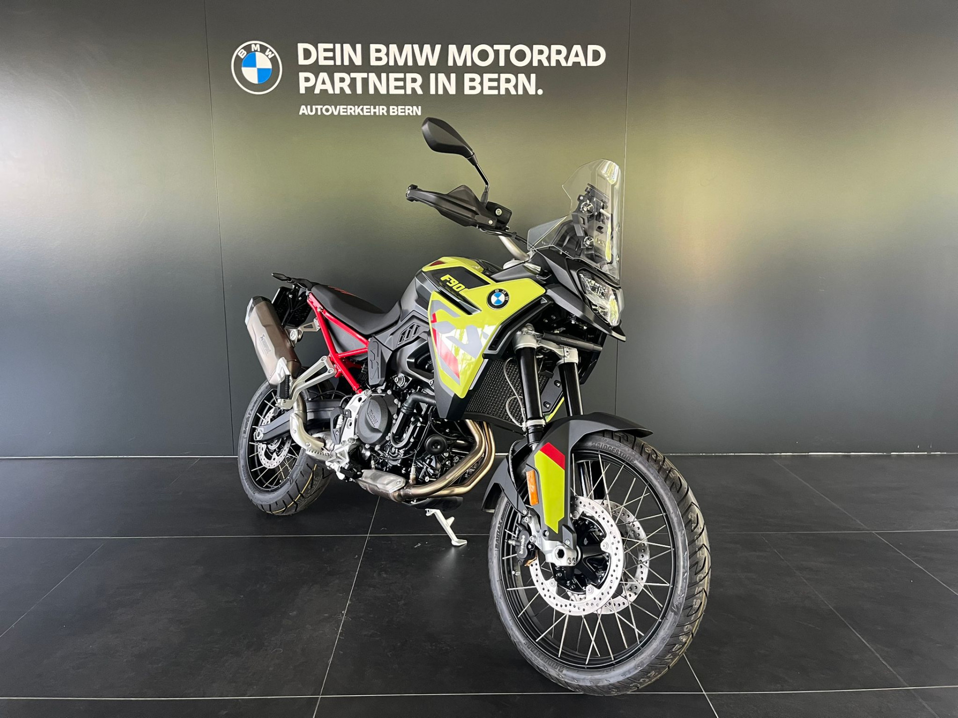 BMW F 900 GS-image-2