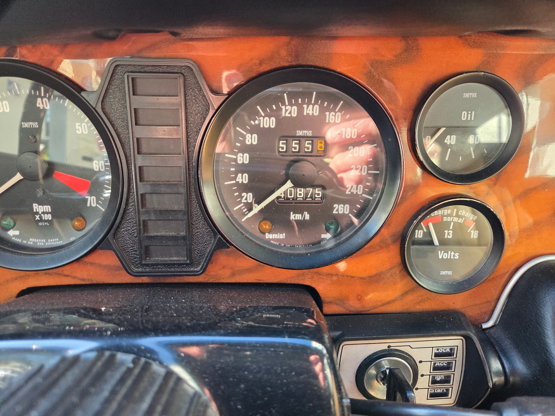 DAIMLER Double Six-image-10