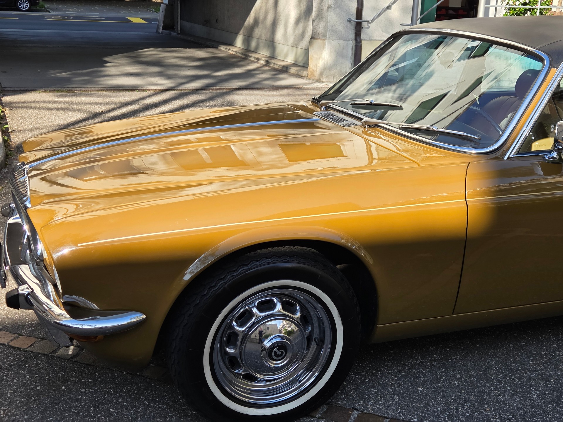 DAIMLER Double Six-image-5
