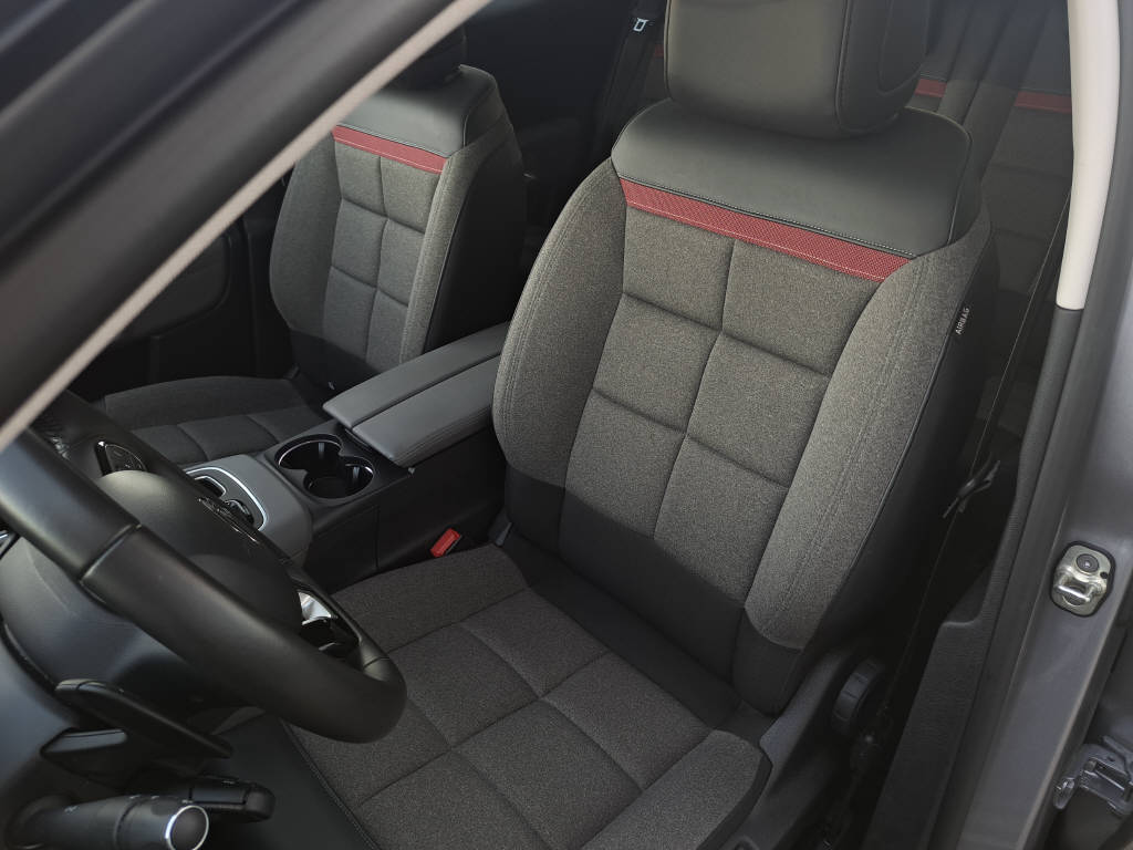 CITROEN C5 Aircross 1.6 PHEV 225cv Swiss Edition-image-8