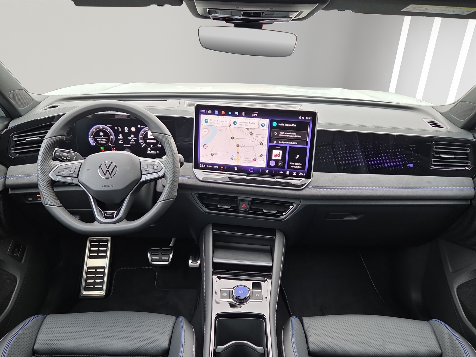 VW Tiguan 2.0 TDI SCR R-Line 4Motion DSG-image-6