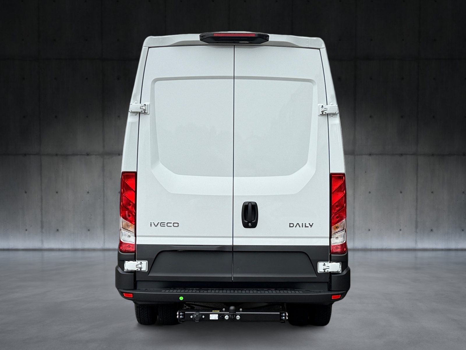 IVECO 35C18HA8V-showroom-element-2