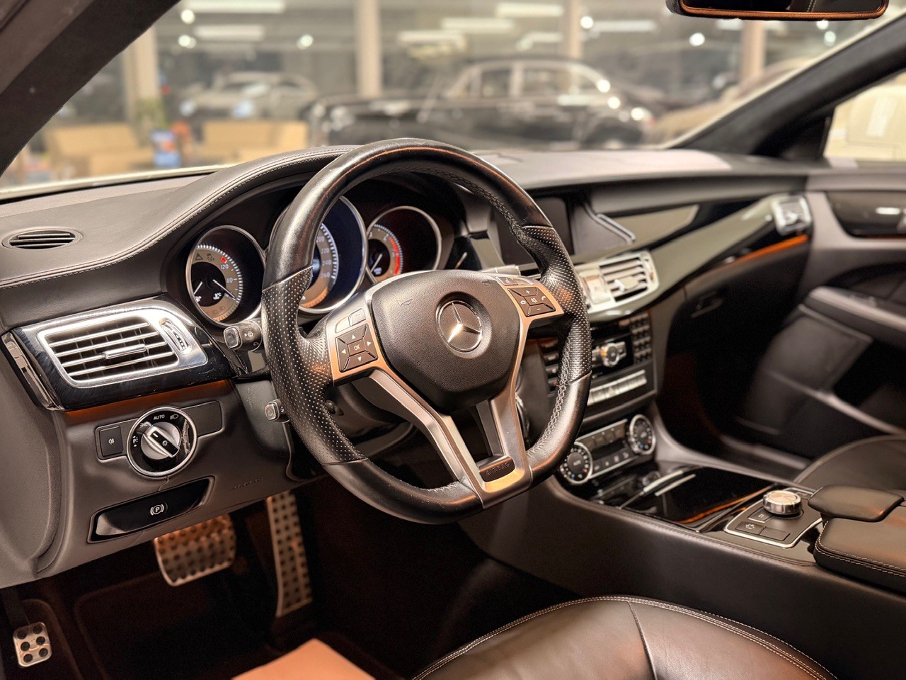 MERCEDES-BENZ CLS Shooting Brake 350 CDI 4Matic 7G-Tronic-image-11