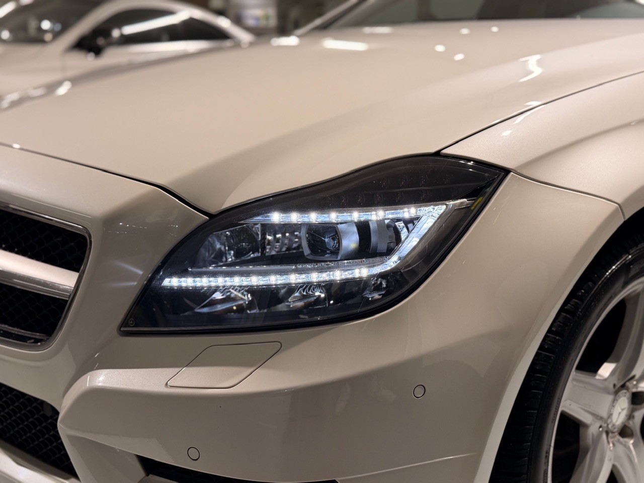 MERCEDES-BENZ CLS Shooting Brake 350 CDI 4Matic 7G-Tronic-image-8