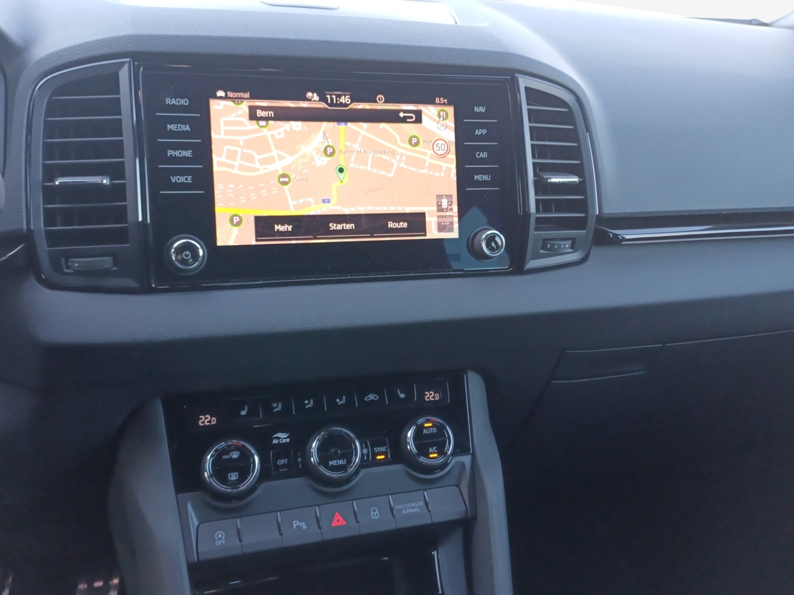 SKODA Karoq 2.0 TSI SportLine 4x4 DSG-image-10