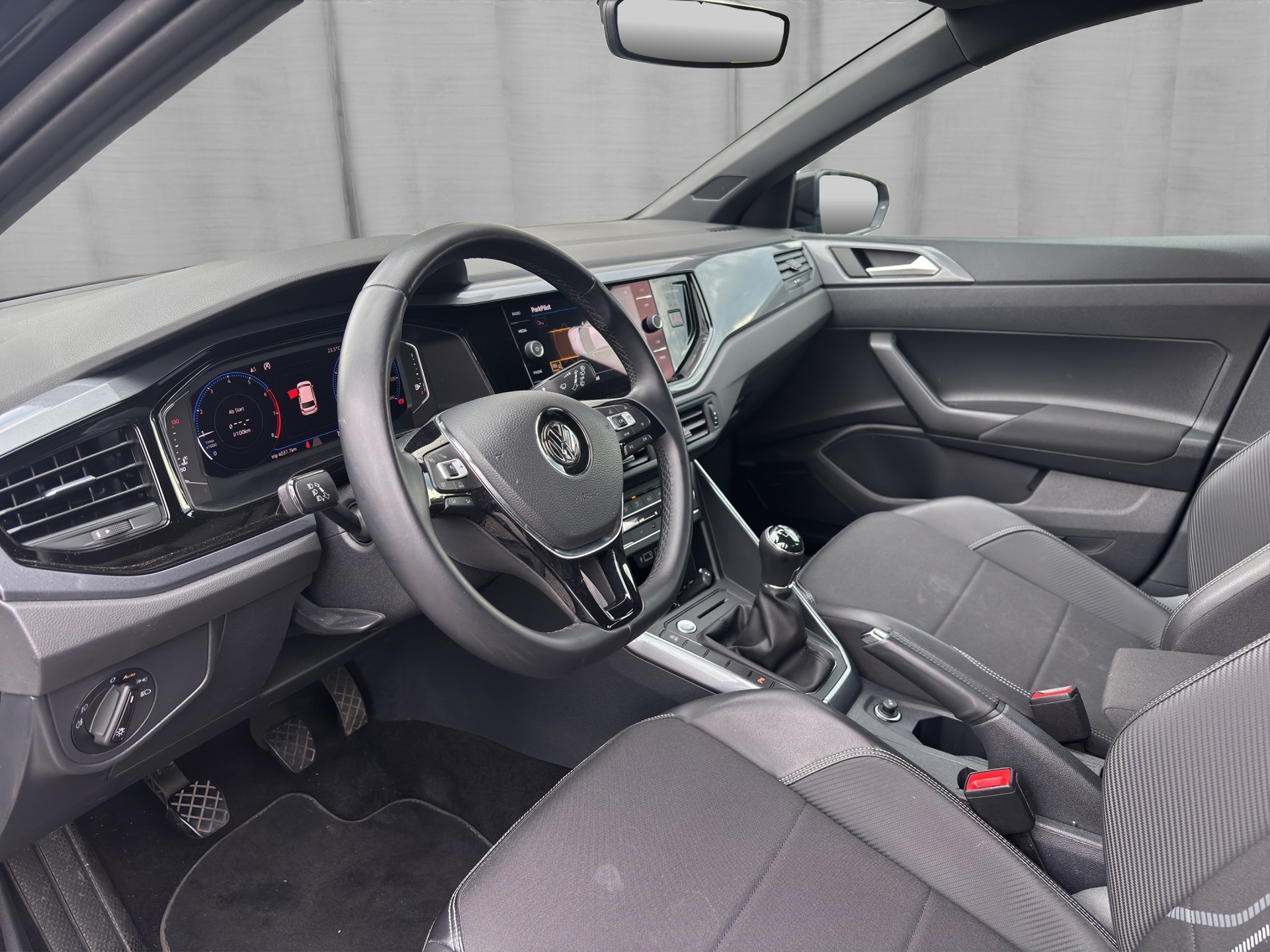 VW Polo 1.0 TSI BMT Comfortline-image-8