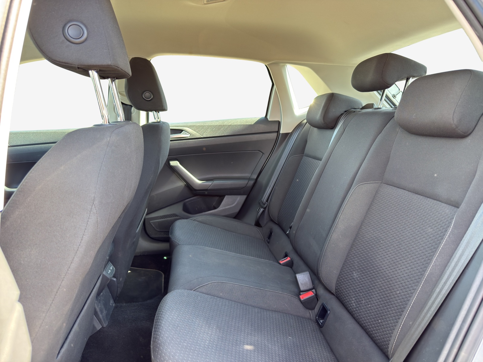 VW Polo 1.0 TSI BMT Comfortline-image-11