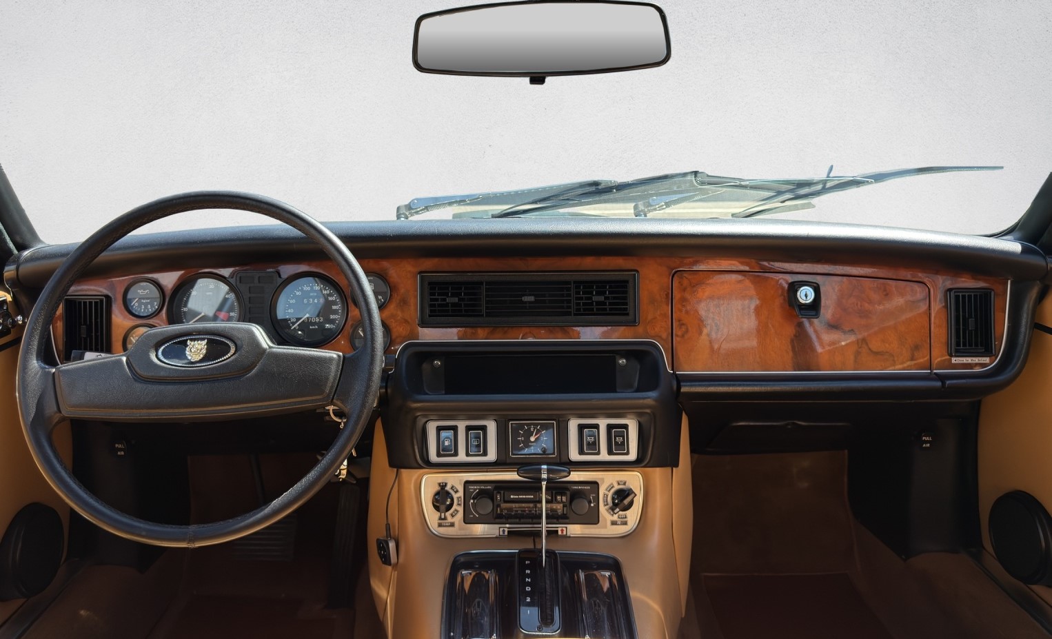 JAGUAR XJ6 4.2 Swiss-image-11