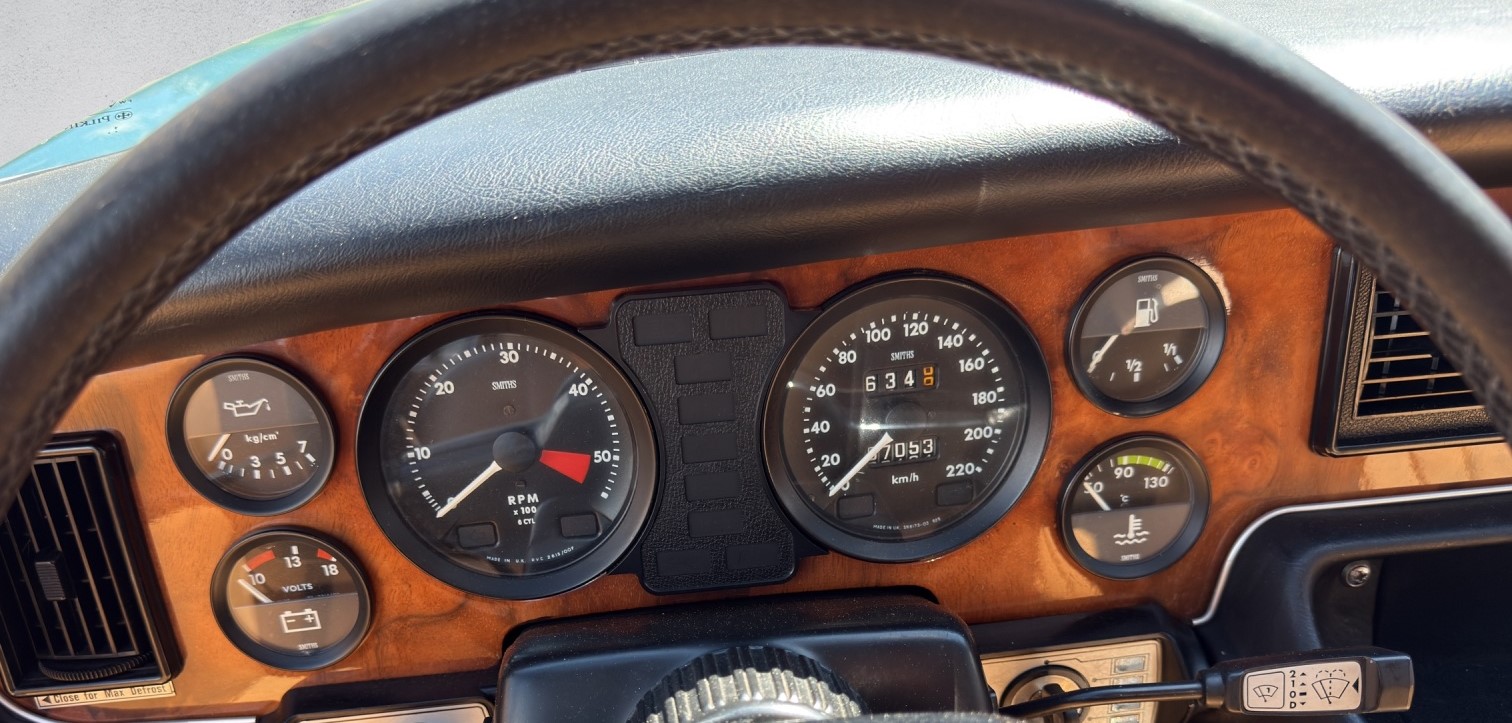 JAGUAR XJ6 4.2 Swiss-image-9