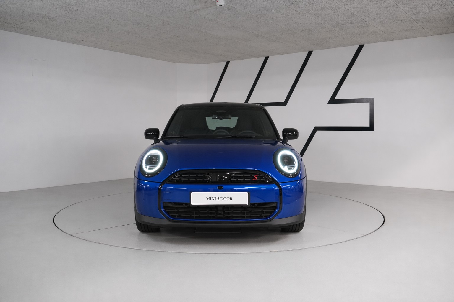 MINI Cooper S DKG I MINI Days Offer-showroom-element-3
