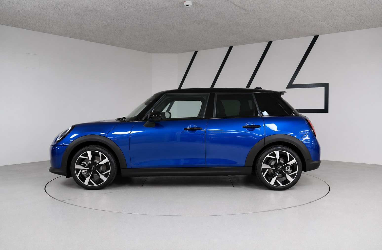 MINI Cooper S DKG I MINI Days Offer-showroom-element-2