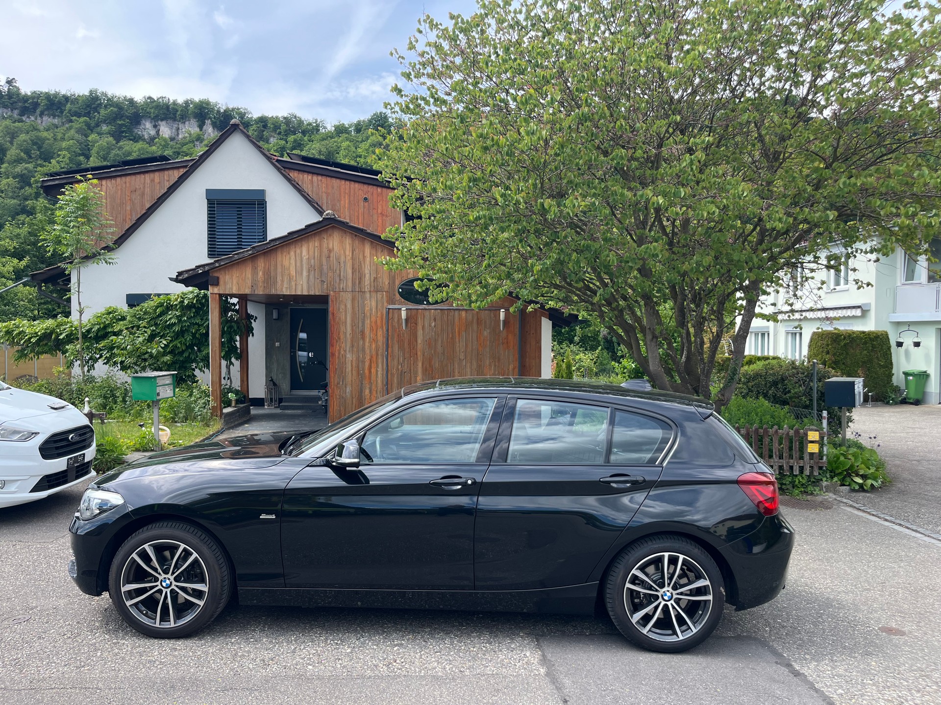 BMW 120i Edition Sport Line