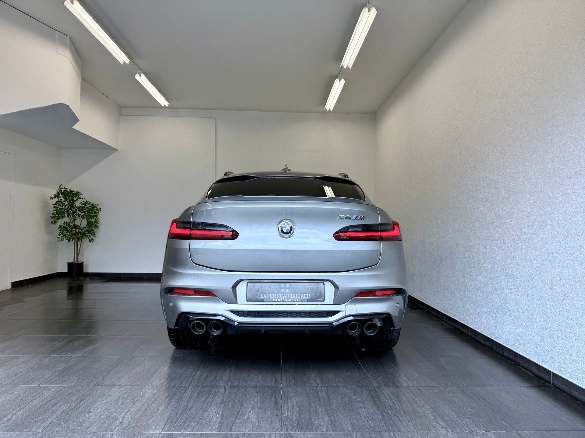 BMW X4M Steptronic-image-12