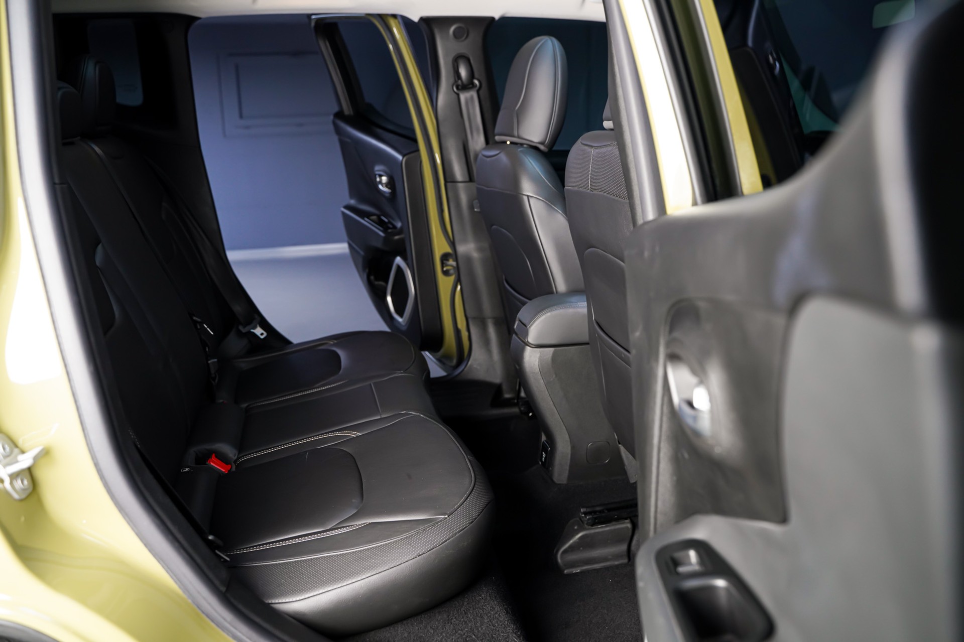 JEEP Renegade 2.0 CRD Limited AWD-image-13