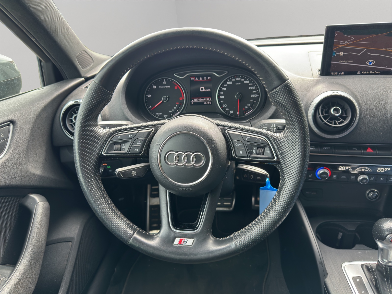 AUDI A3 Sportback 40 TDI Sport quattro S-tronic-image-19