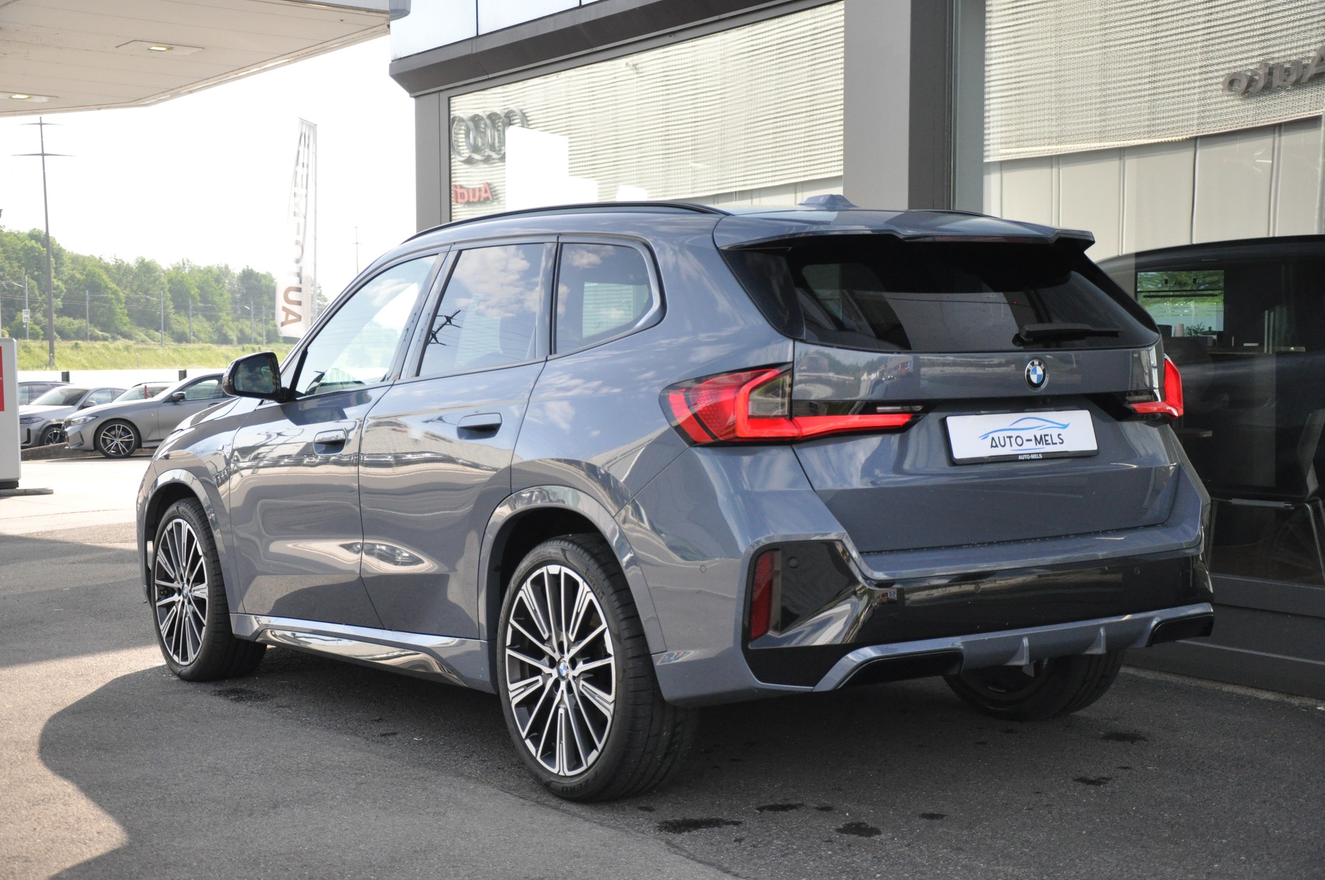 BMW X1 xDrive 23d 48V M Sport-image-6