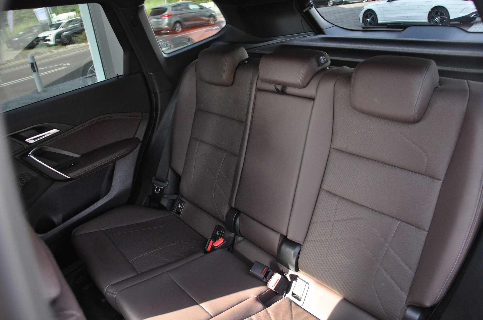BMW X1 xDrive 23d 48V M Sport-image-20