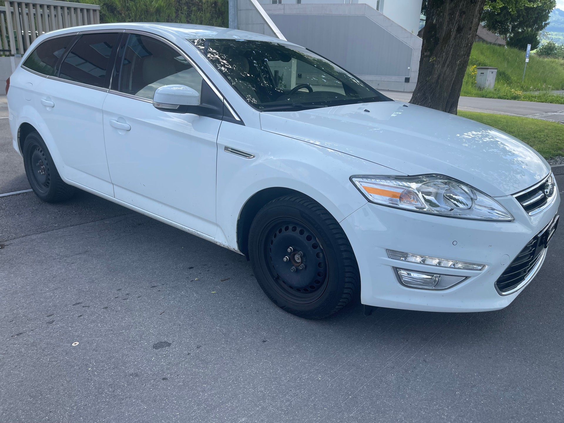 FORD Mondeo 2.0 EcoBoost SCTi Titanium PowerShift-image-6